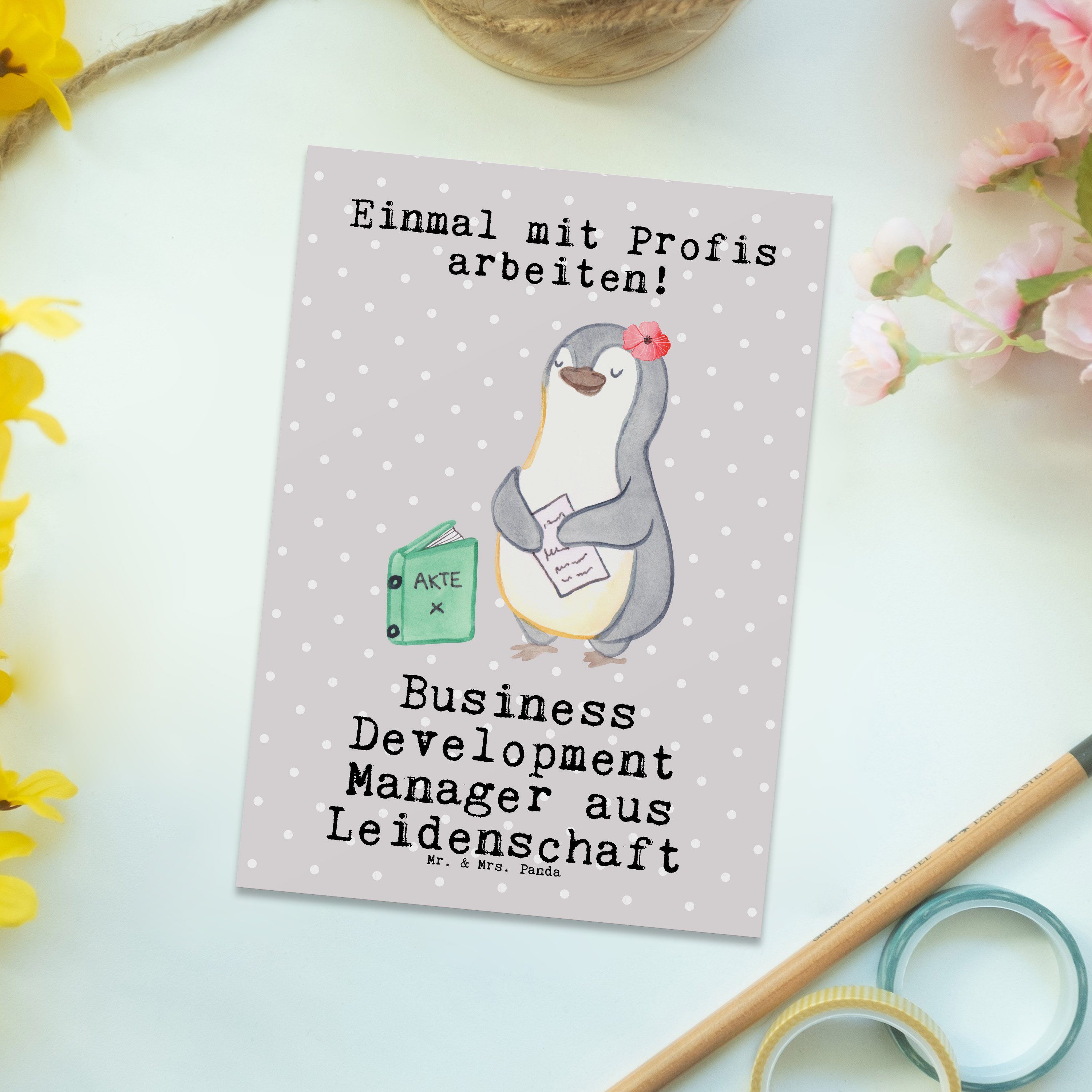 aus Grau Business Manager Development Mrs. Mr. Panda & - Leidenschaft - Postkarte Gesche Pastell
