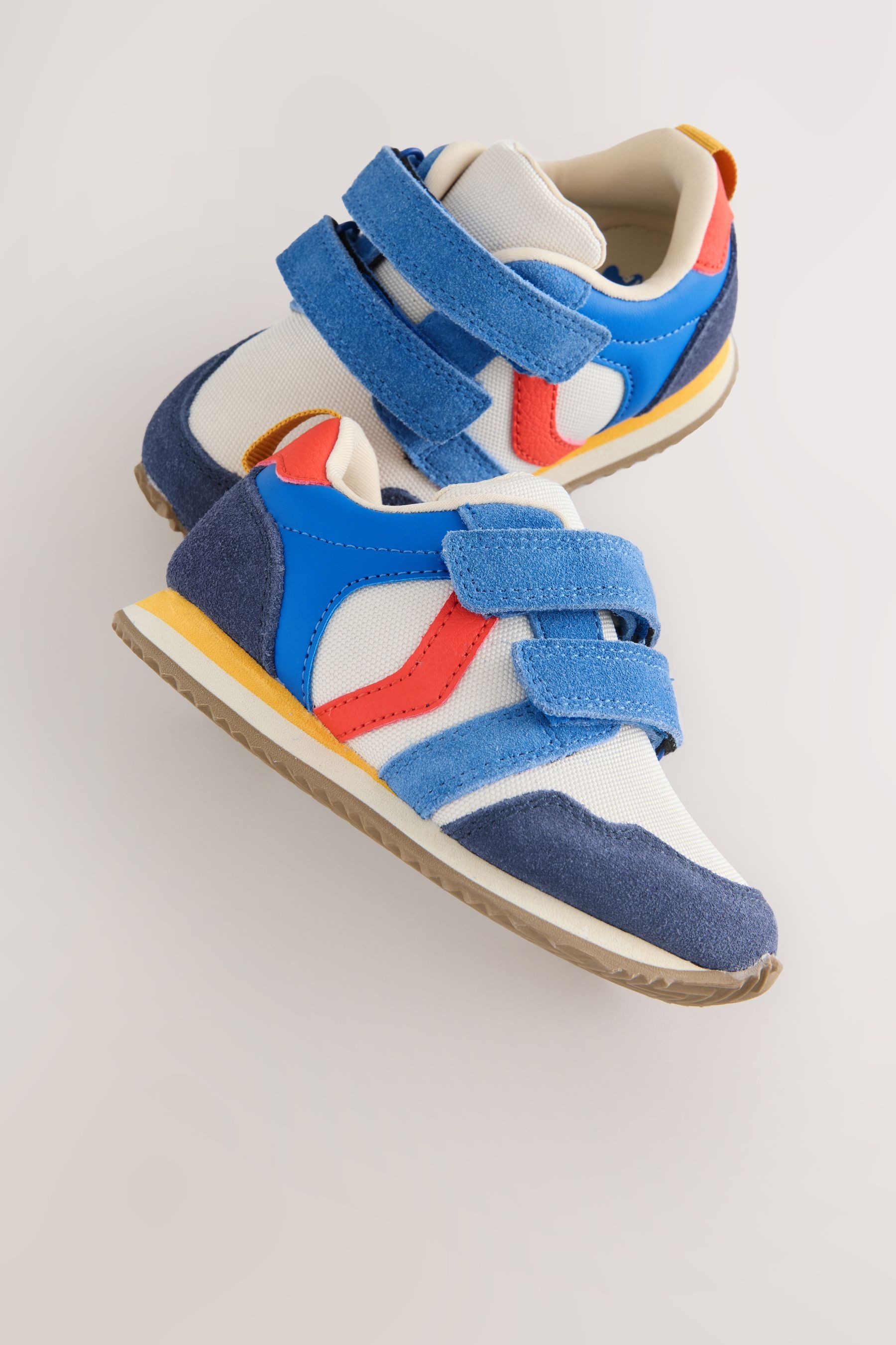 Next Turnschuhe mit zwei Klettverschlussriemen Sneaker (1-tlg)