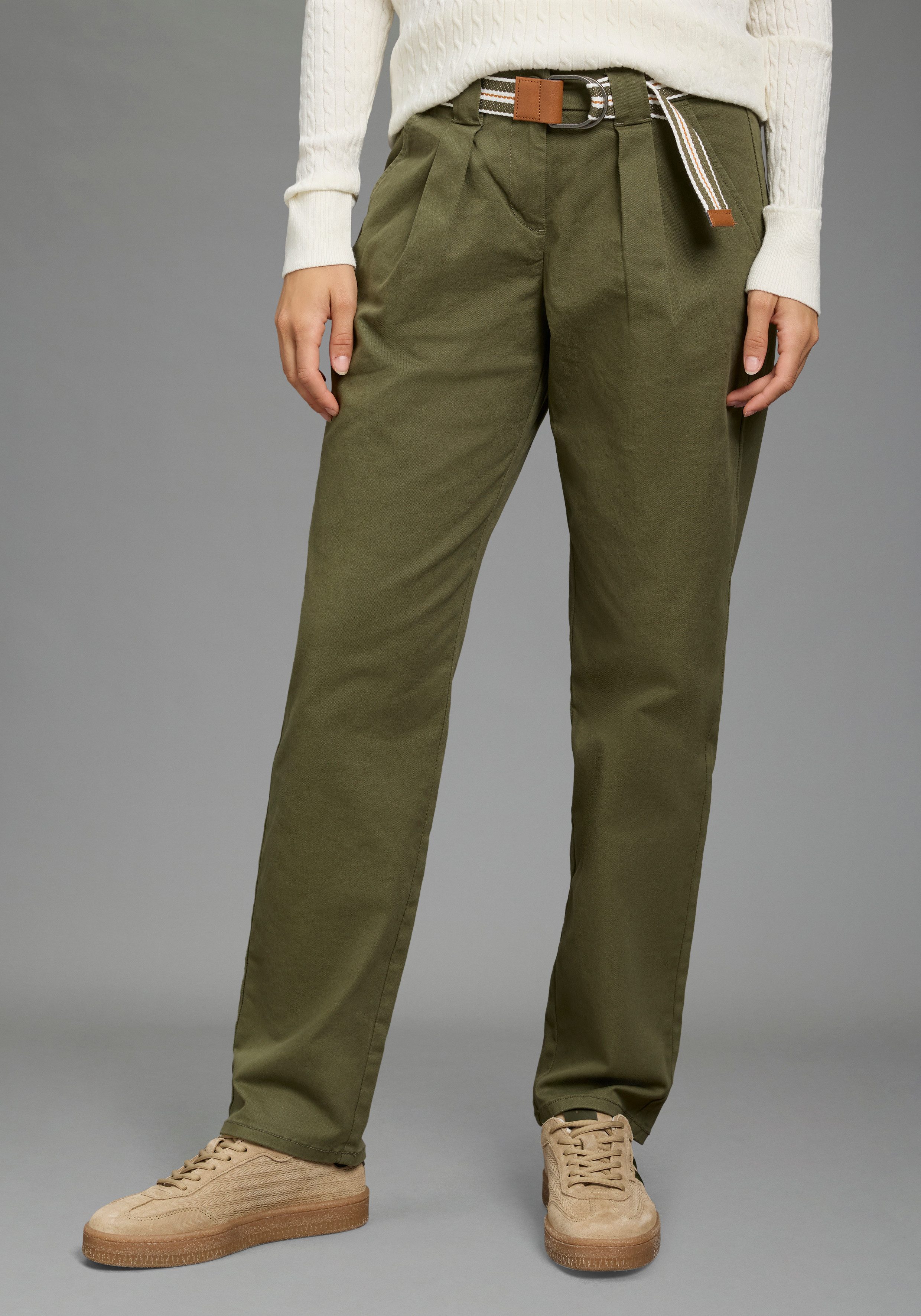 Laura Scott Chinohose gerade Passform im Comfort Fit, elastisches Material. € 58,99, (€ 58,99 pro 1 Stk).