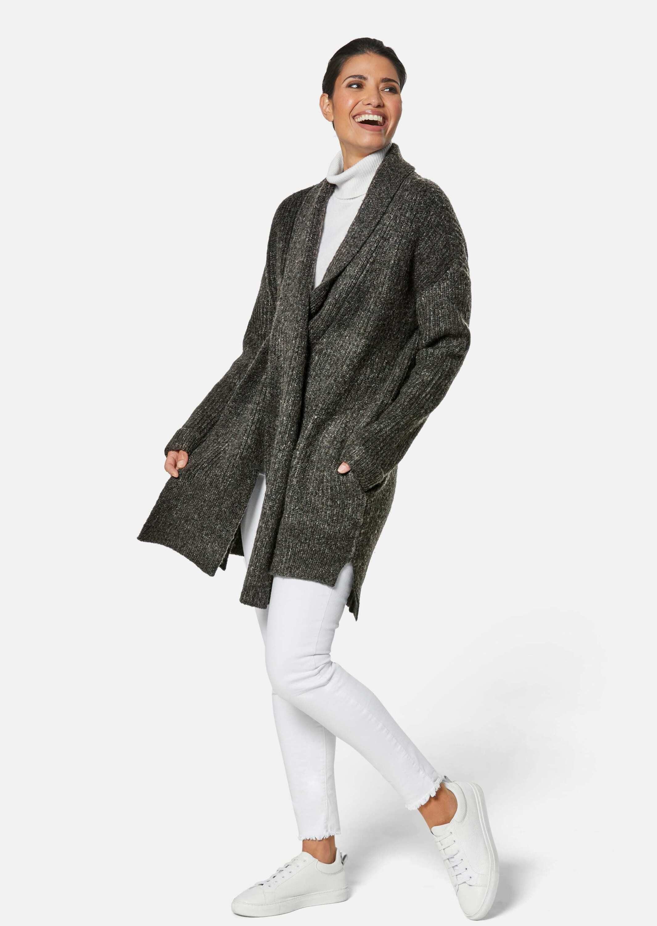 MADELEINE Strickjacke Lange Strickjacke mit Glanz