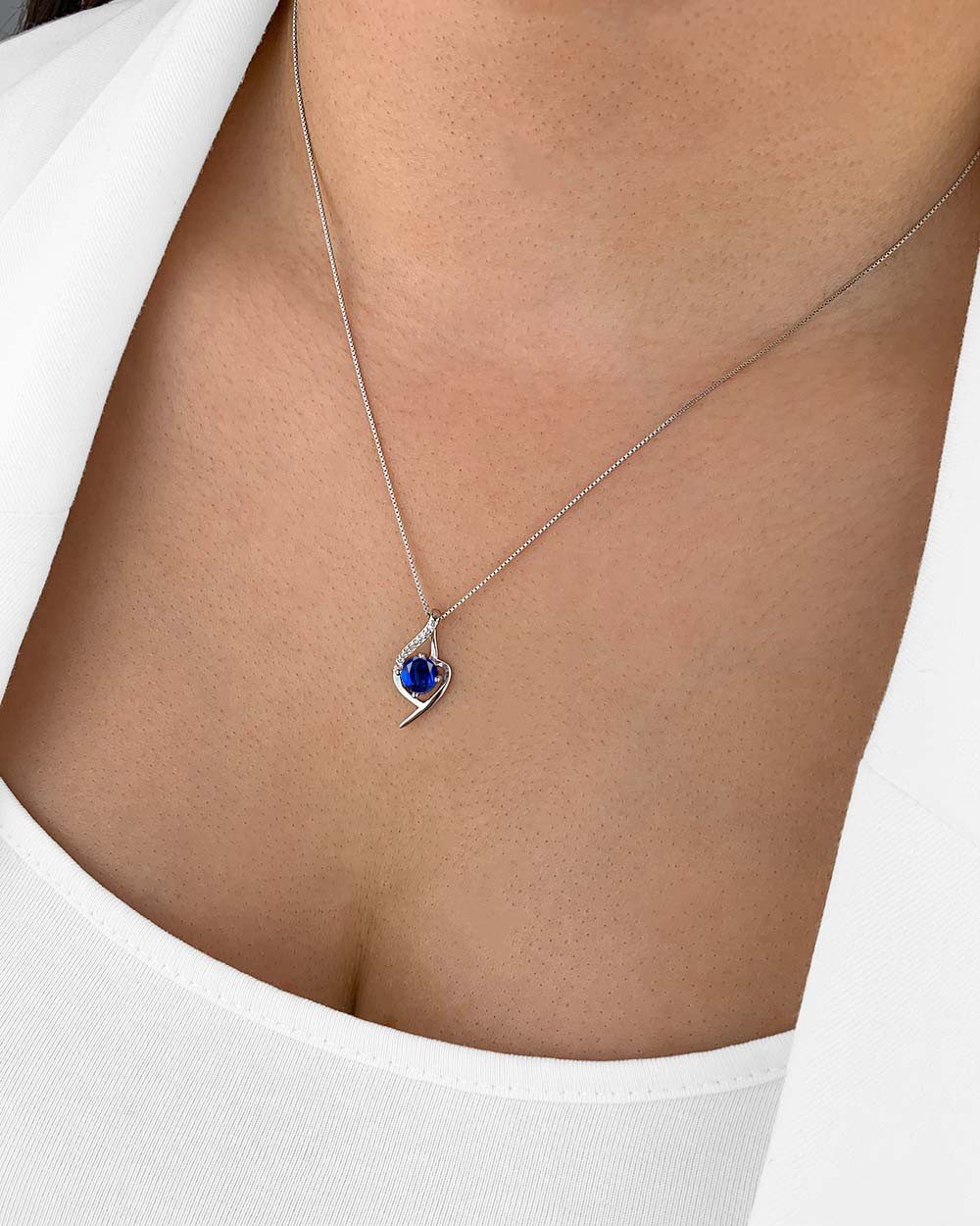 Kette mit Anhänger 'Sabrina' Damen Halskette Silber 925 Kristall Anhänger blau