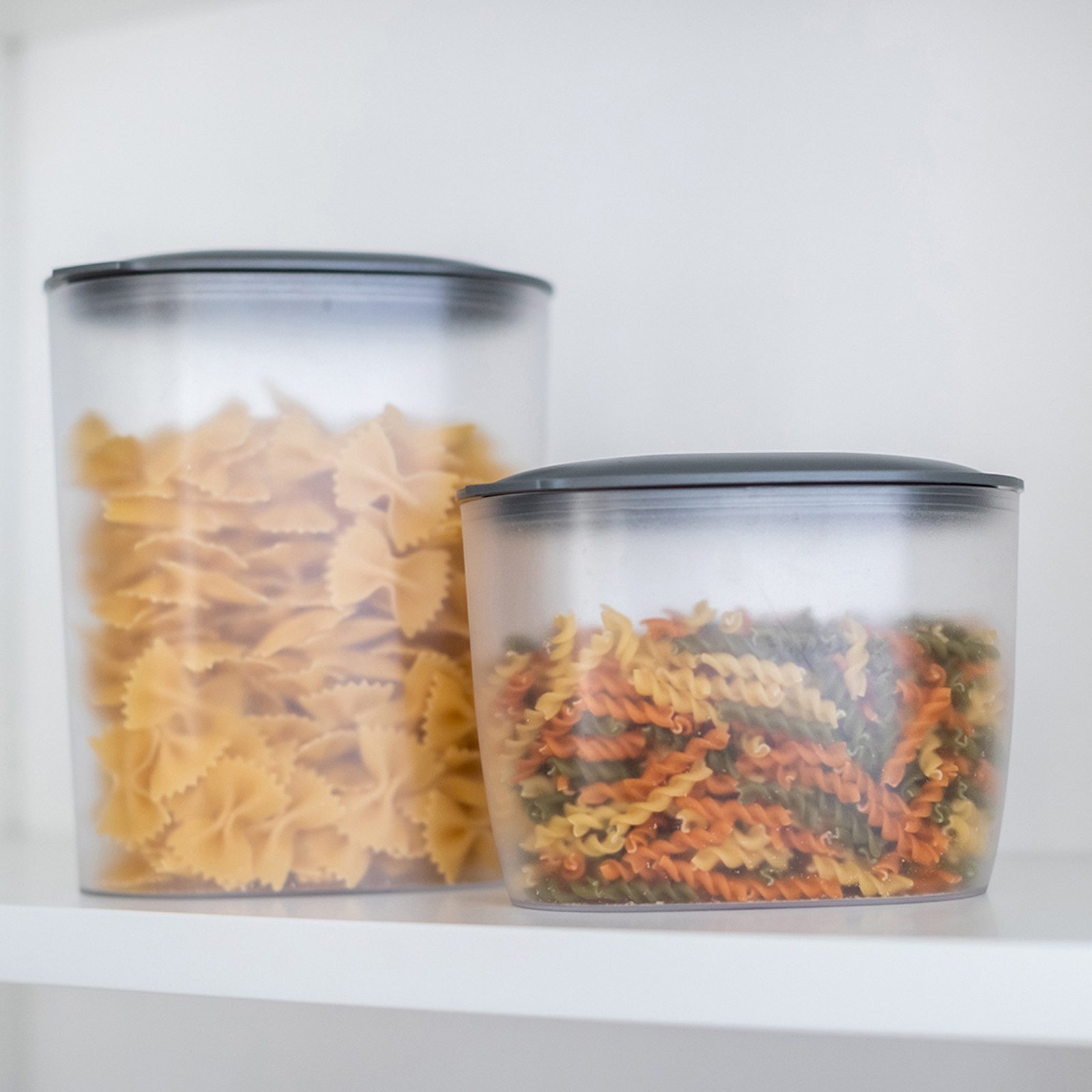 KOZIOL Vorratsdose Vorratsdose 1,4 Liter CONNECT OVAL STORAGE M, Kunststoff, (Stück, 1-tlg., 1 Vorratsdose), aus Kunststoff luftdicht