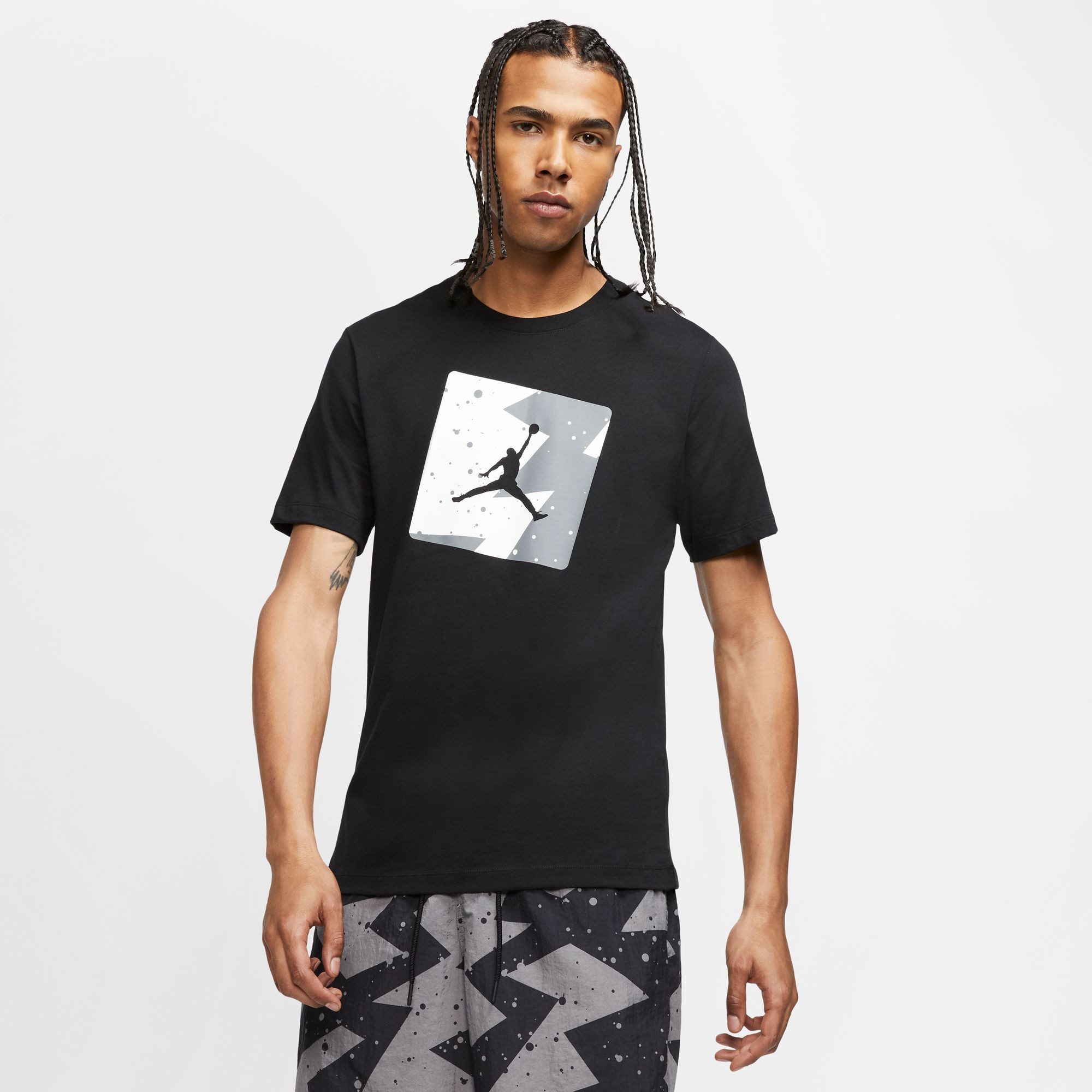 Jordan Trainingsshirt Jordan Poolside Men's T-Shirt mit markantem Frontprint, atmungsaktiv, aus Baumwolle