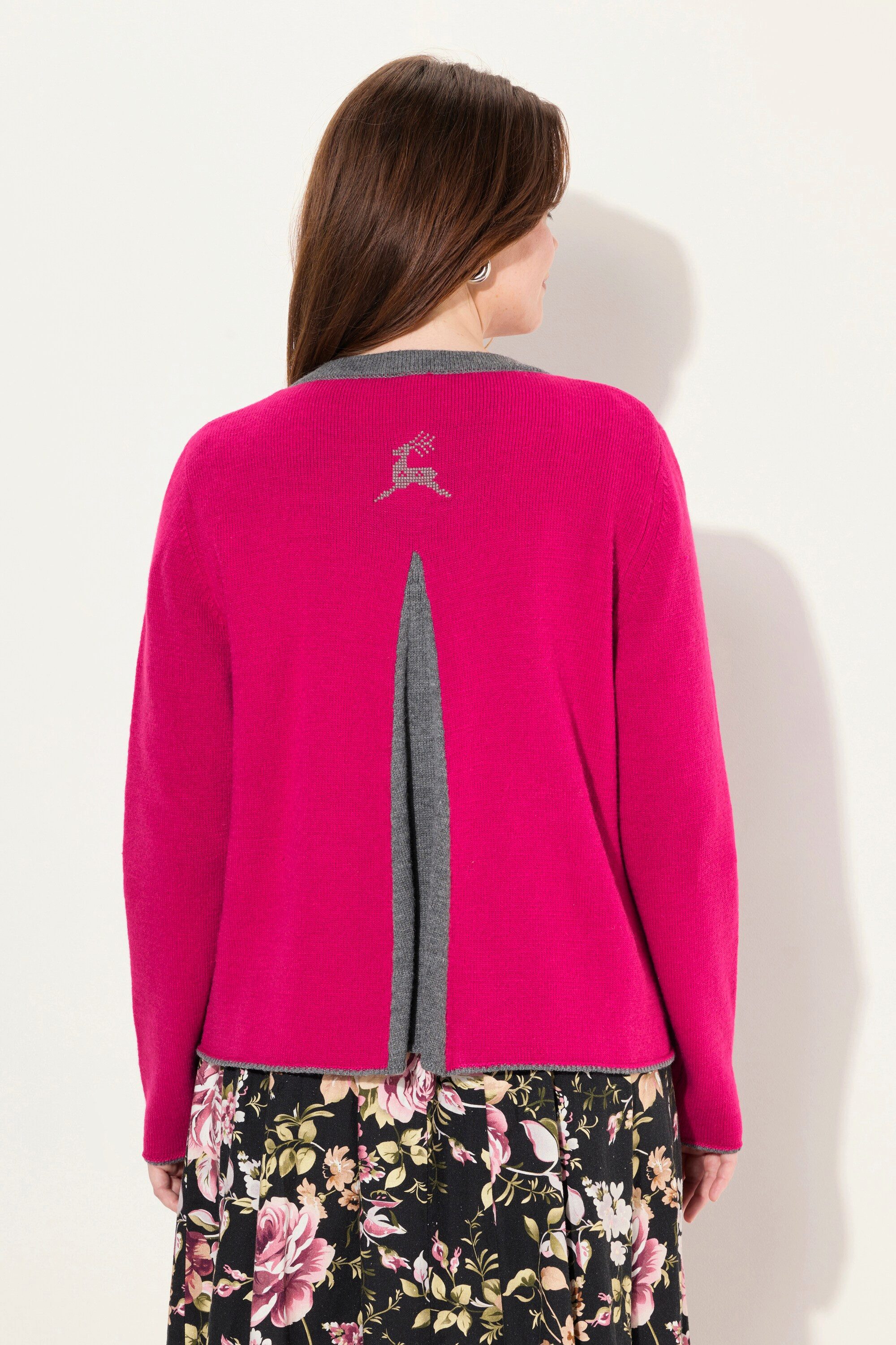 Ulla Popken Strickjacke Strickjacke Hirsch-Stickerei Trachtenknöpfe