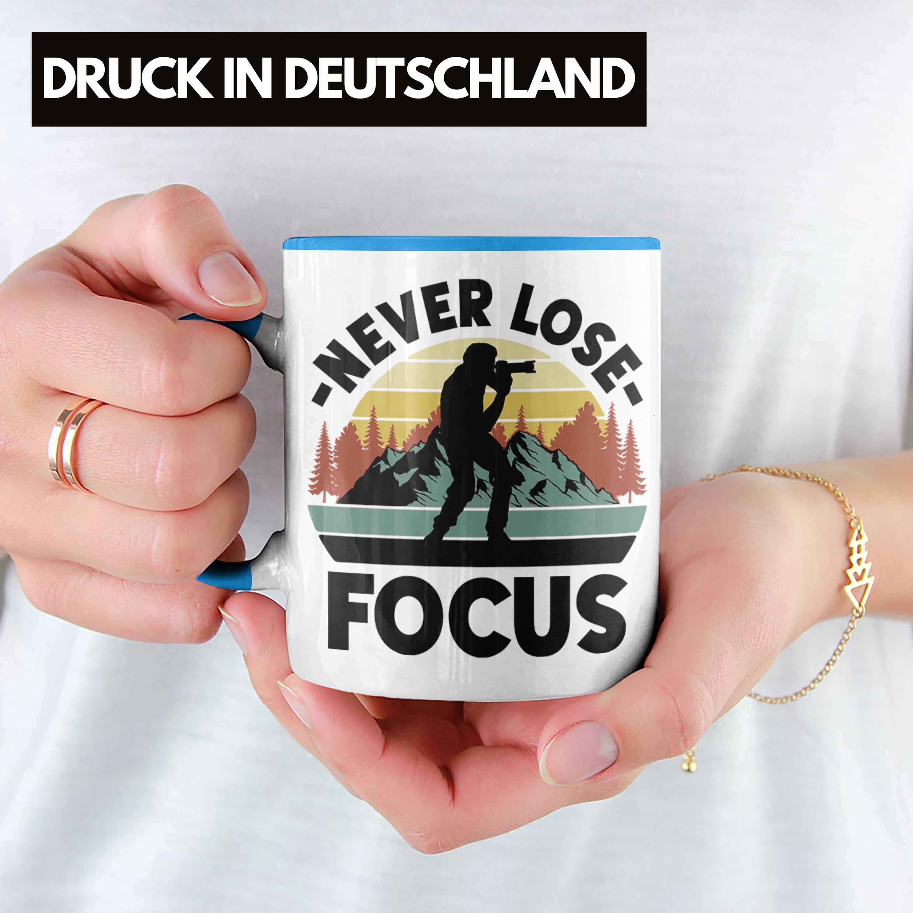 Tasse Tasse - Focus Fotograf Insider Zubehör Geschenk Lustig Fotografie Grafik Fotografieren Trendation Geschenkideen Blau Trendation Kaffeetasse