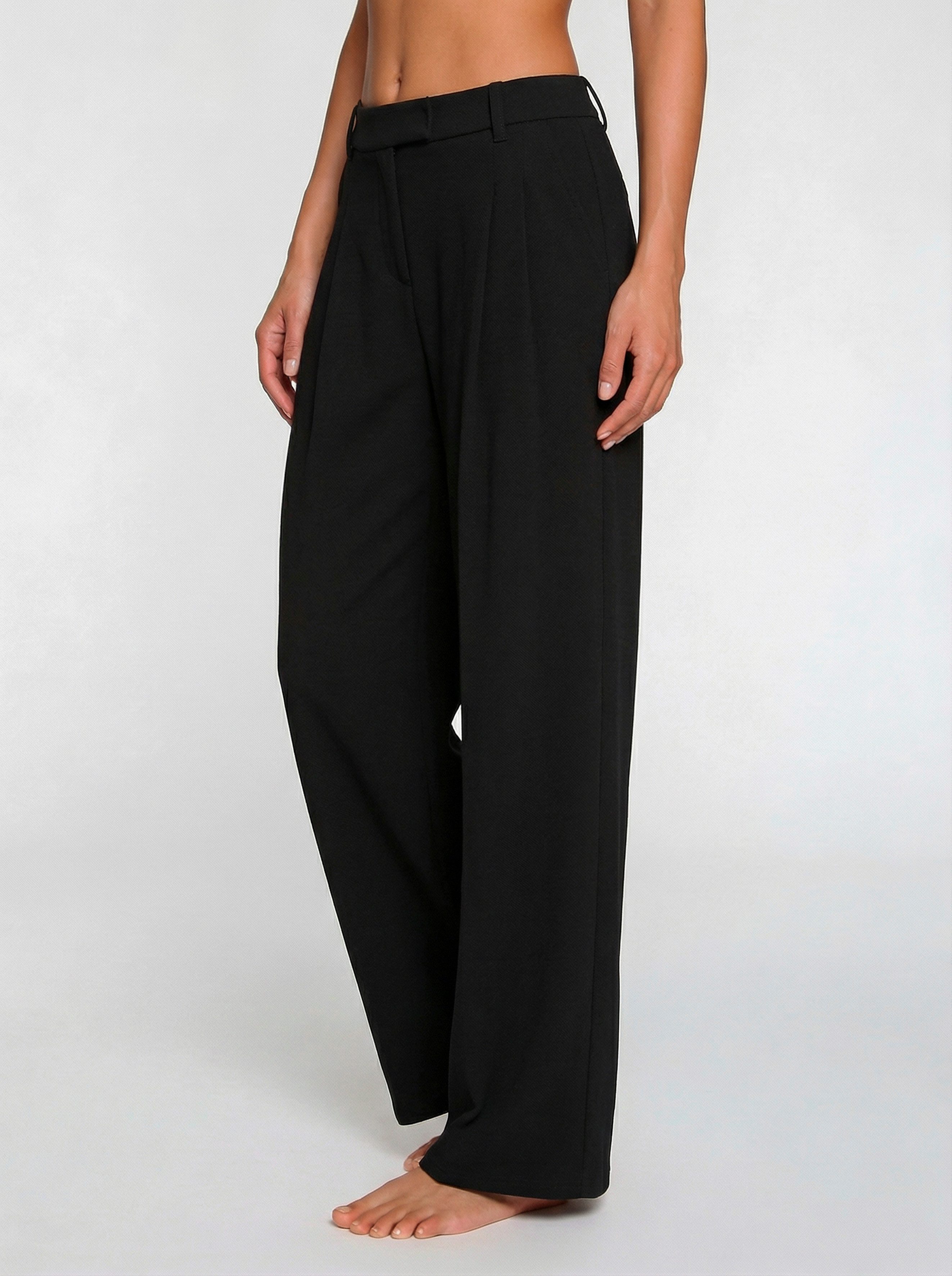 LASCANA Palazzohose Schlupfhose mit Bundfalten mit weiten, geraden Beinen. € 59,99