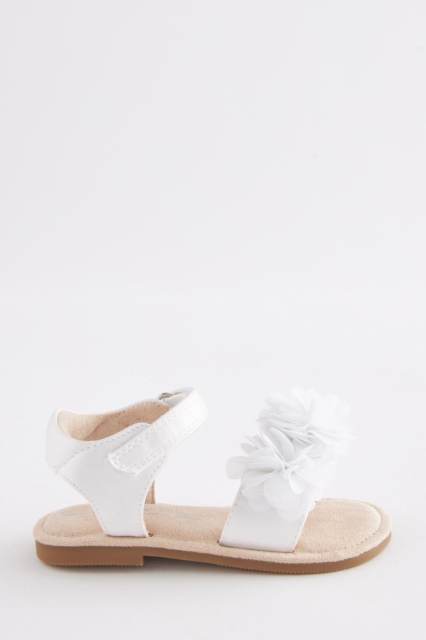 Next Sandaletten mit Blumen für Brautjungfern Sandale (1-tlg) White