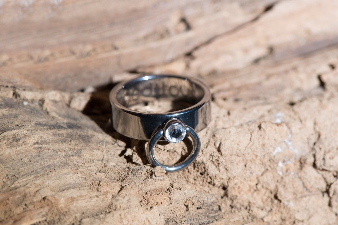 meditoys Fingerring meditoys - 'Ring der O' mit Original geschl. Kristall – Bild 5 von 5