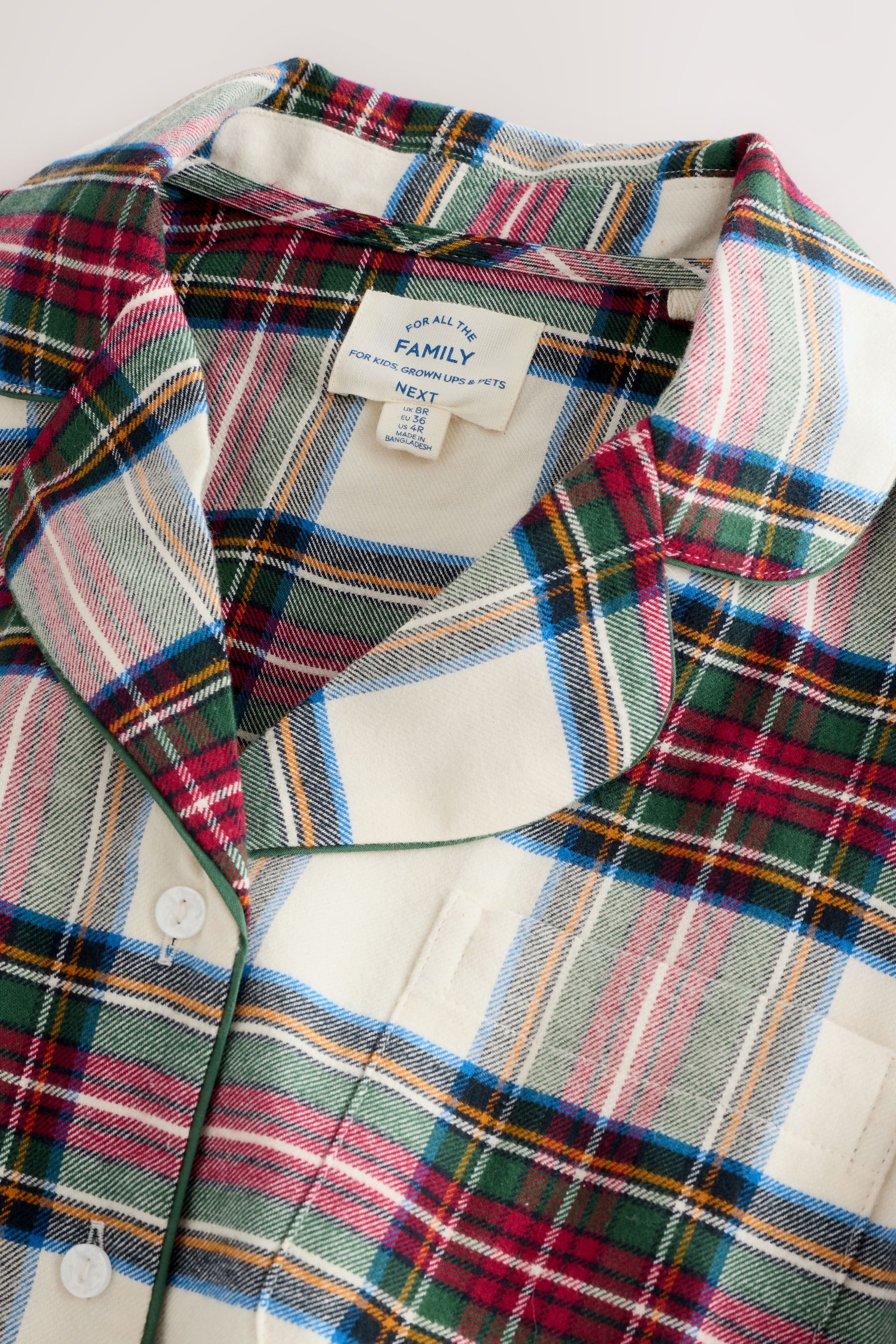 Next Pyjama Geknöpfter Weihnachtsschlafanzug, Kurzgröße (2 tlg)