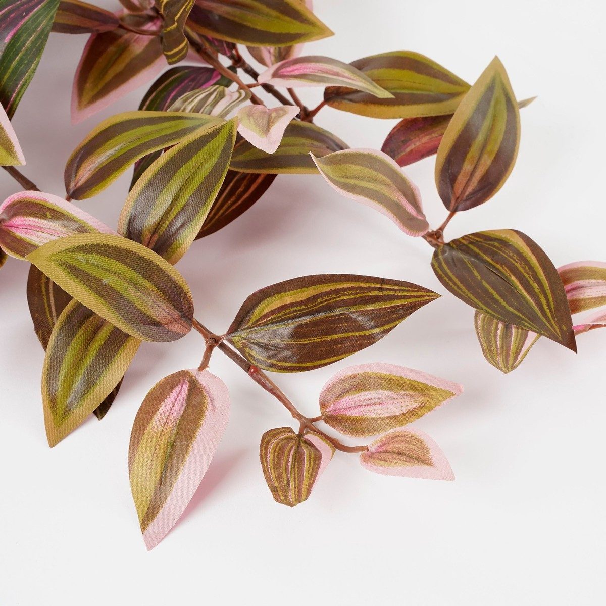 Kunstpflanze Mica Decorations Tradescantia haengend bordeaux - l54xb20xh15cm, Mica Decorations, Höhe 54 cm – Bild 4 von 4