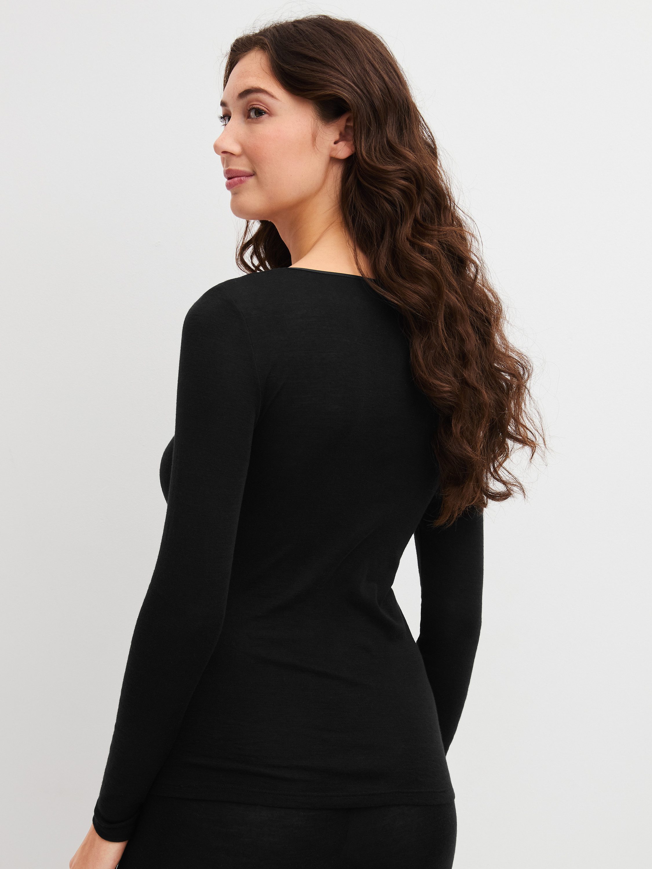 CALIDA Unterziehshirt True Confidence Damen (1-St) fein, geschmeidig und temperaturausgleichend – Bild 3 von 5