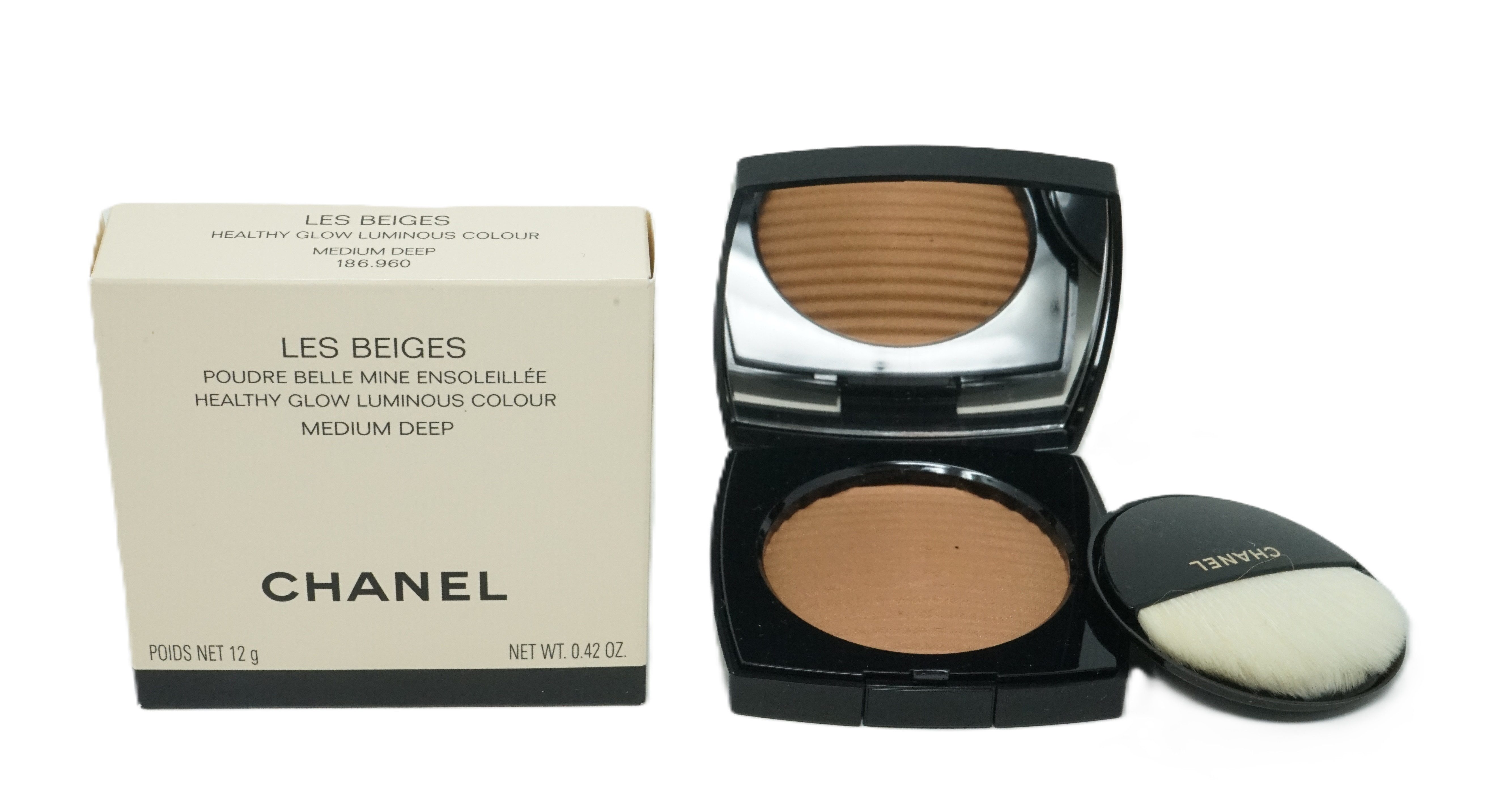 CHANEL Foundation Chanel Les Beiges Poudre Belle Mine Ensoleillée Medium Deep 12g