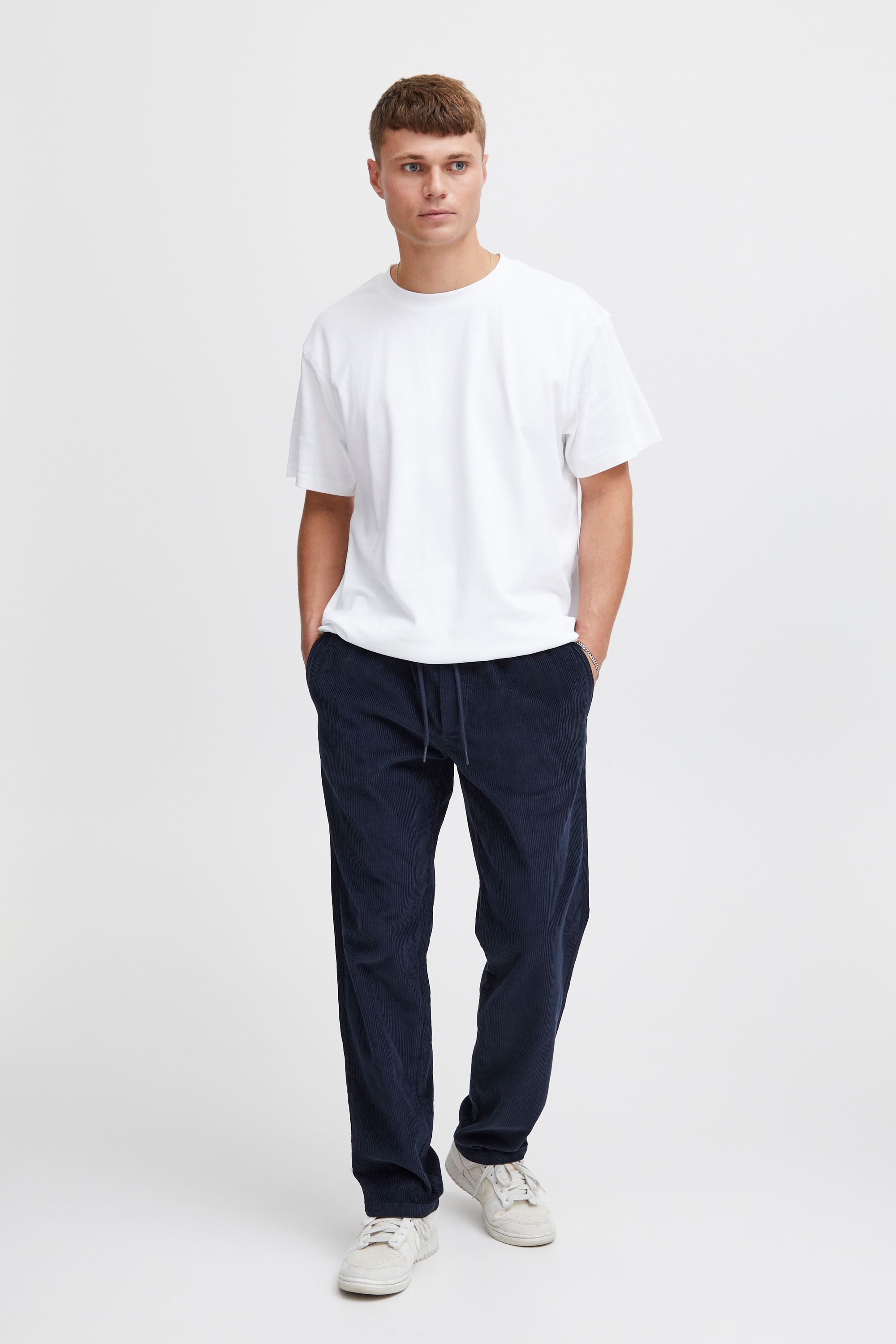 !Solid Cordhose SDGUTTI günstig online kaufen