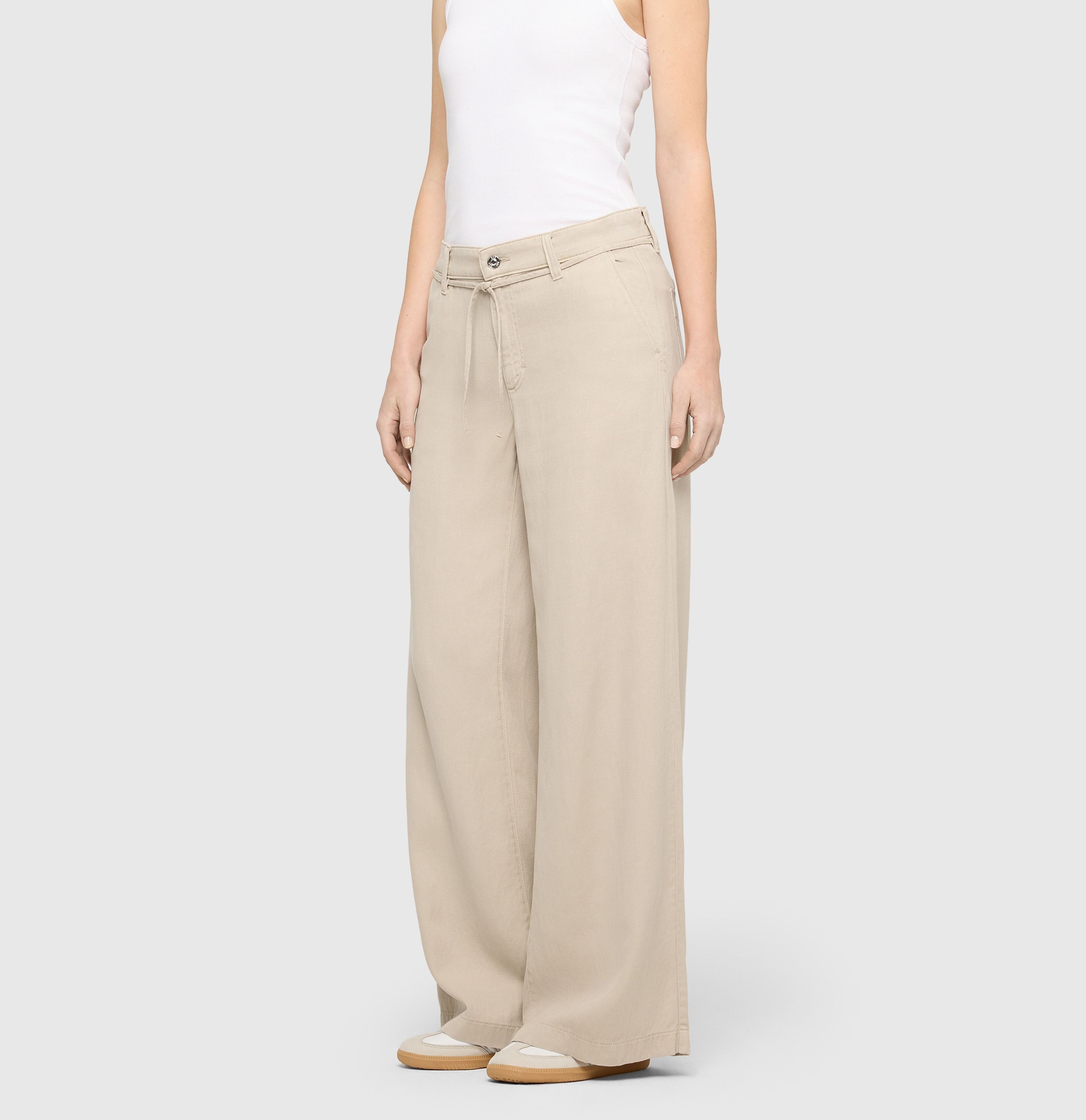 MAC Chinos