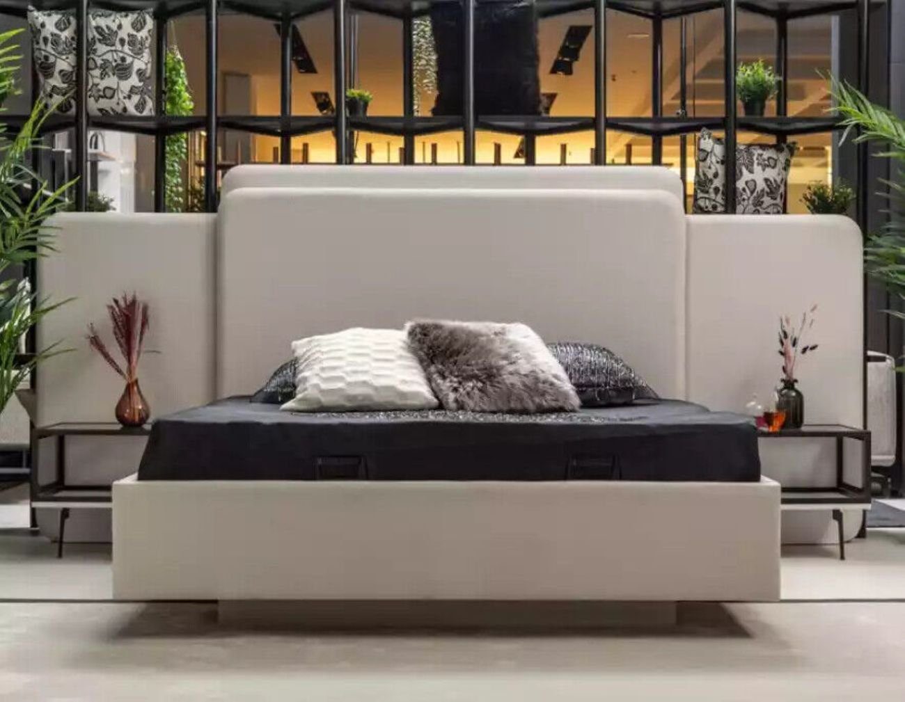 JVmoebel Bett Luxus Schlafzimmer Bett Designer Möbel Weiß Doppelbett Betten (1-tlg., 1x nur Bett ohne Nachttische), Made in Europa | Bettgestelle