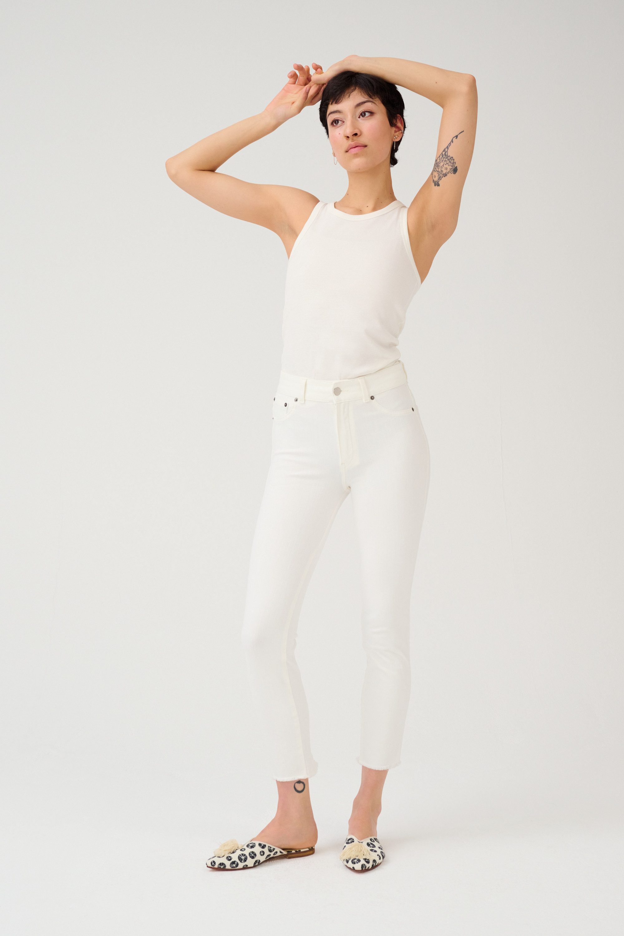 ITEM m6 Relaxhose Cropped High Rise Shape-Technologie, Po-Lifting, Fransensaum, casual bis elegant