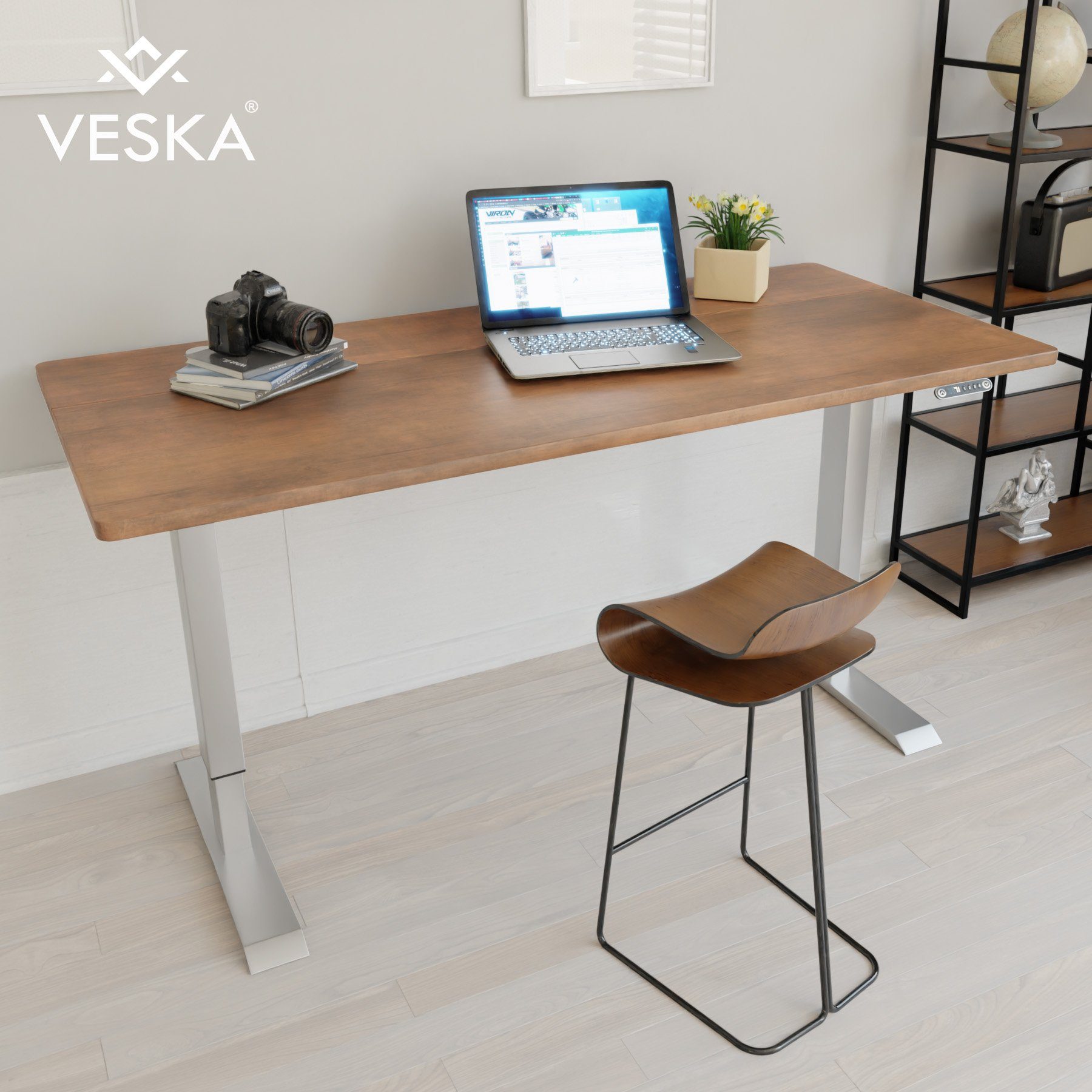 VESKA Schreibtisch Höhenverstellbar 140 x 70 cm - Bürotisch Elektrisch mit Touchscreen - Sitz- & Stehpult Home Office Silber | Antik