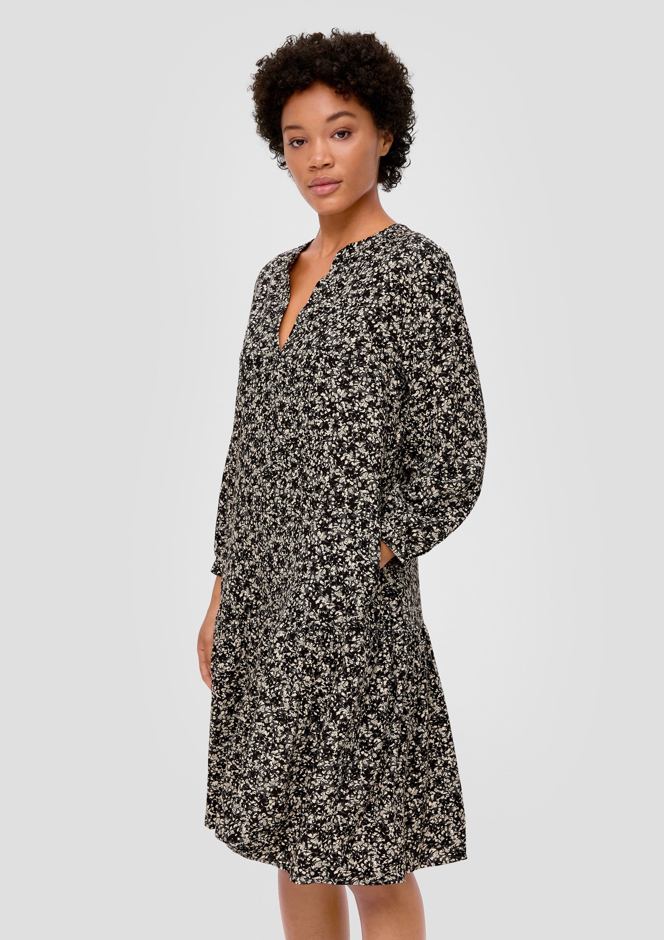 s.Oliver Minikleid Kleid Kleid aus Viskosemix günstig online kaufen