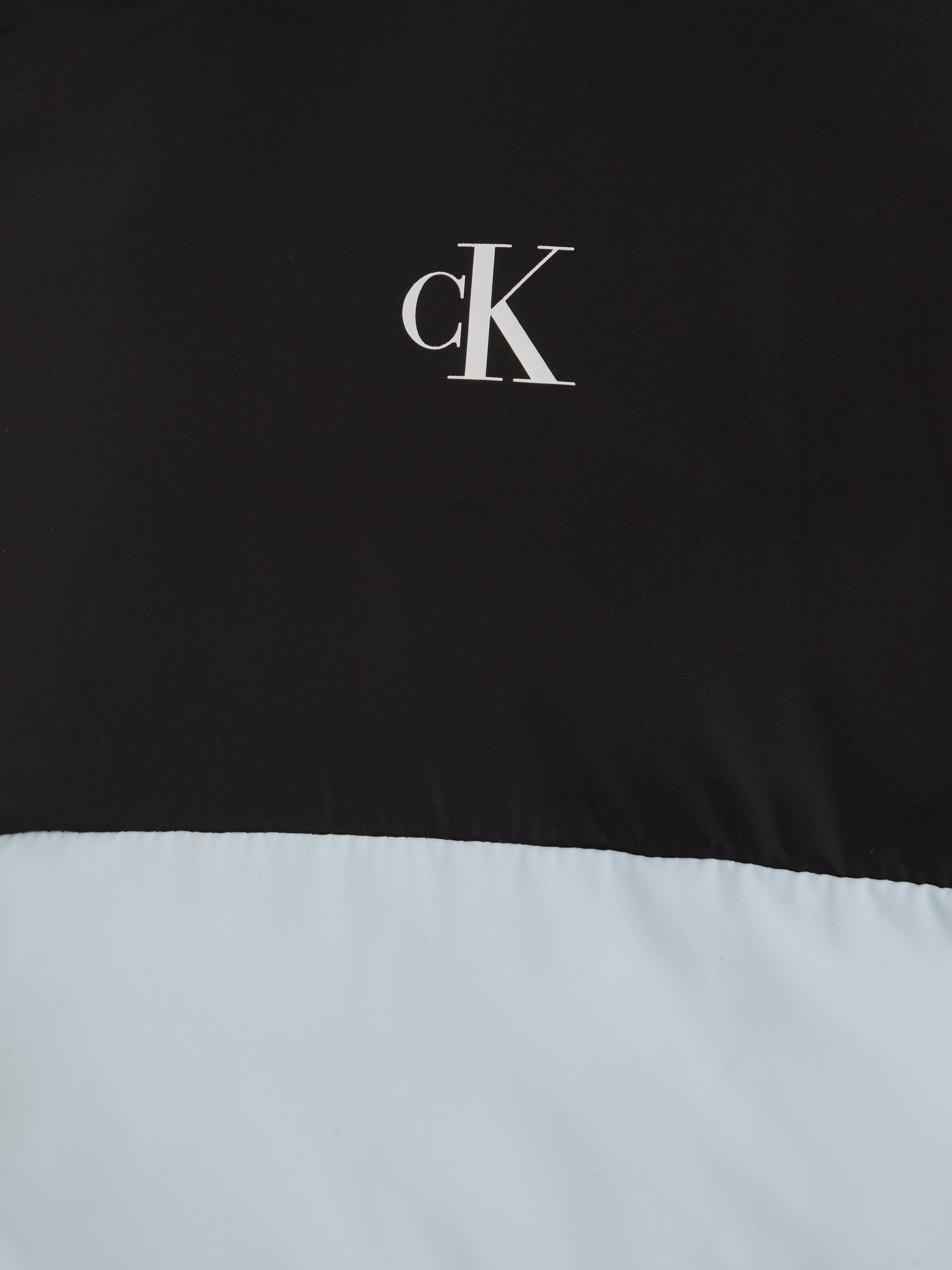 Calvin Klein Jeans Logodruck Steppweste COLOR PUFFER BLOCK VEST NYLON mit