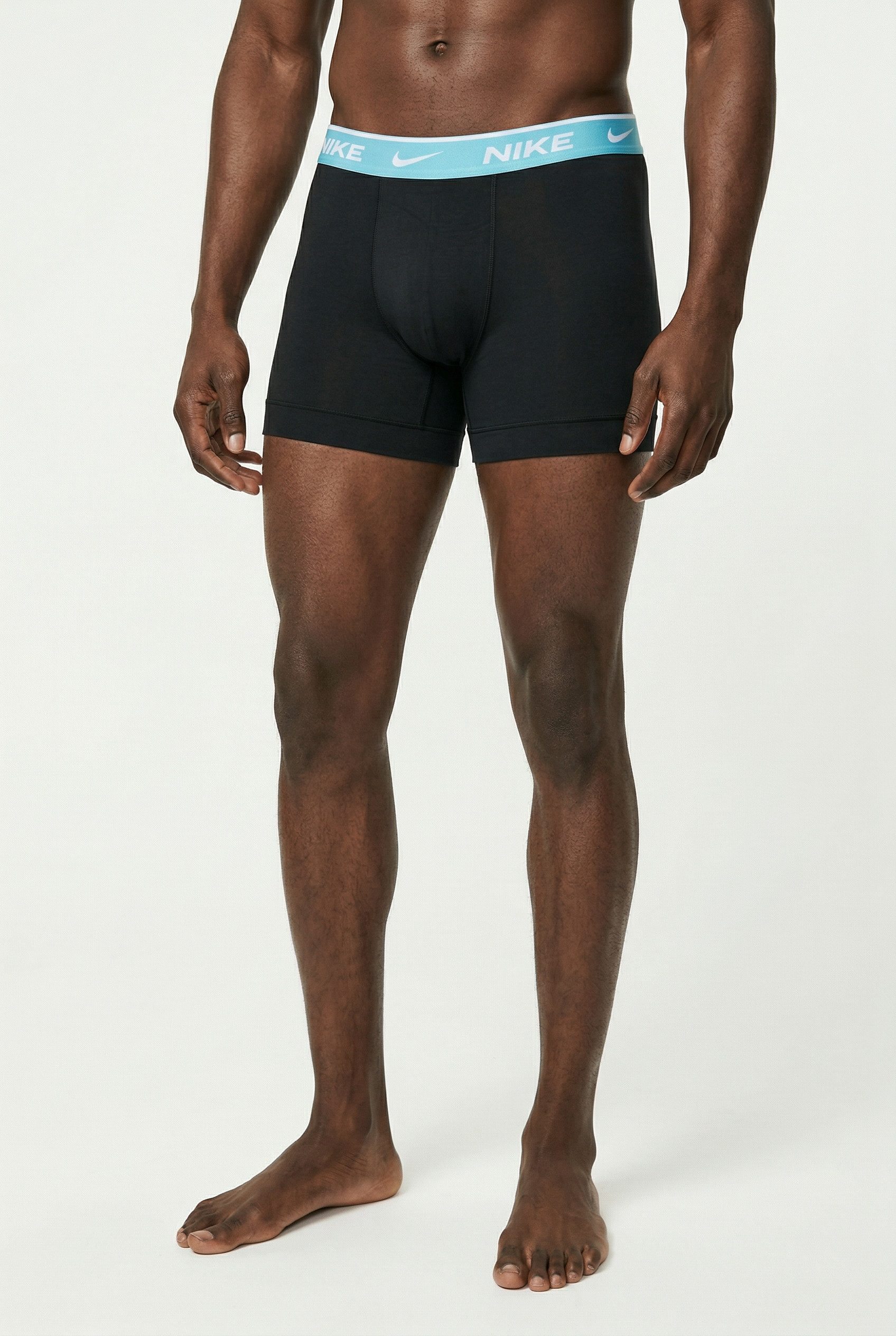 Nike Underwear Trunk TRUNK 3PK (Packung, 3-St., 3er) mit farbigem NIKE Logo-Elastikbund