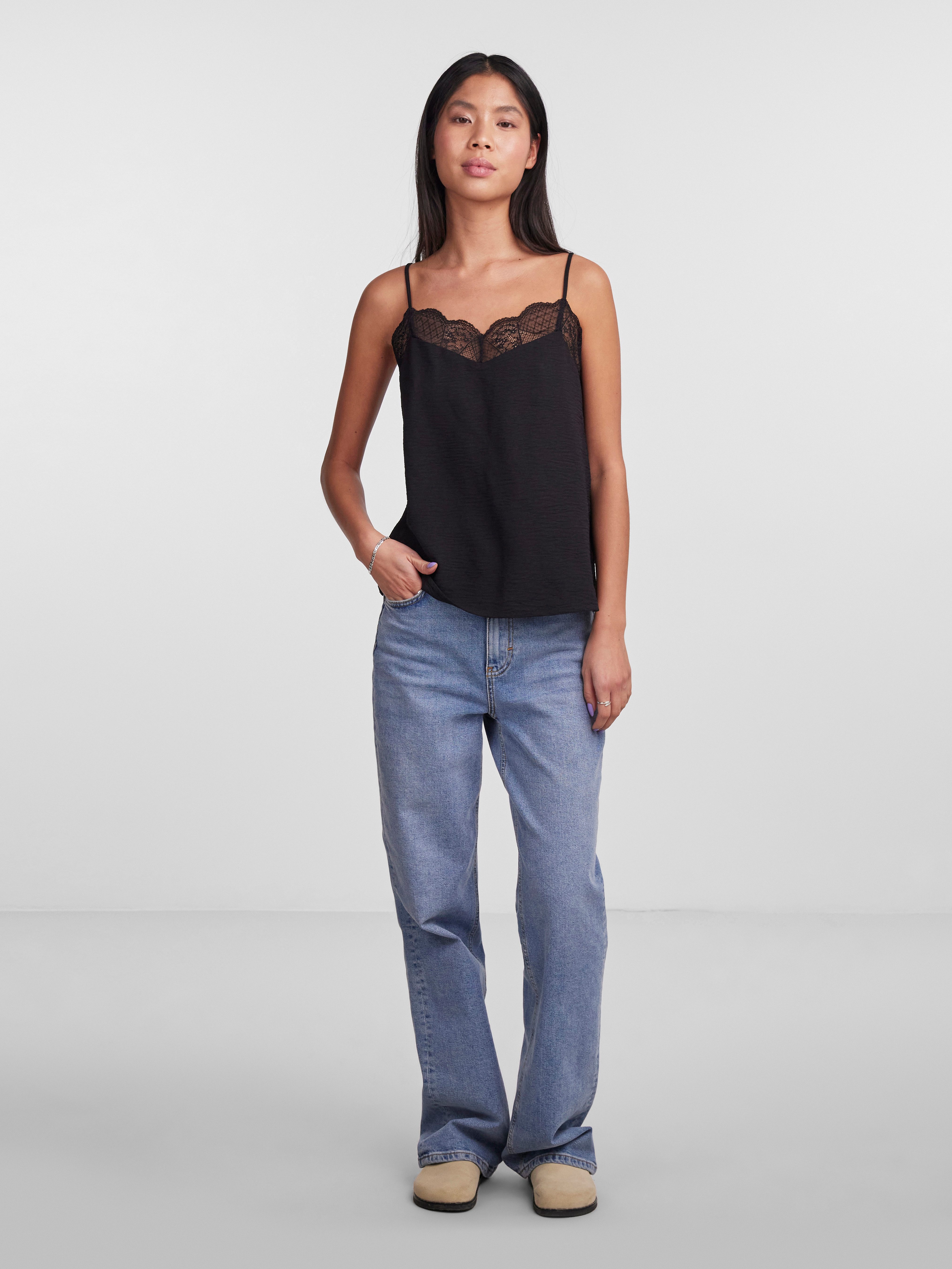 pieces Trägertop PCTIFFANY STRAP LACE TOP WVN NOOS BC Kunstfaser, regular fit