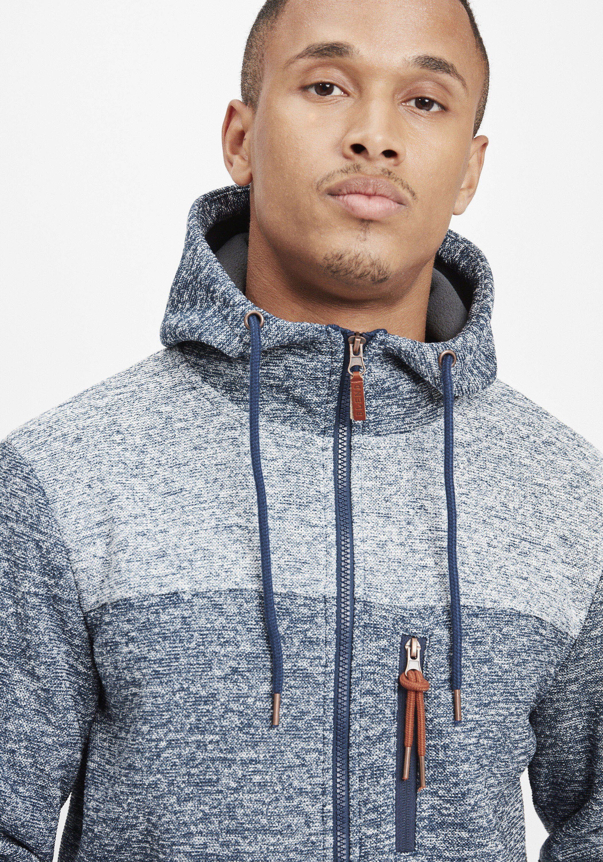 Blend Cardigan BHPinheiro Fleecejacke mit Kapuze und Eingrifftaschen