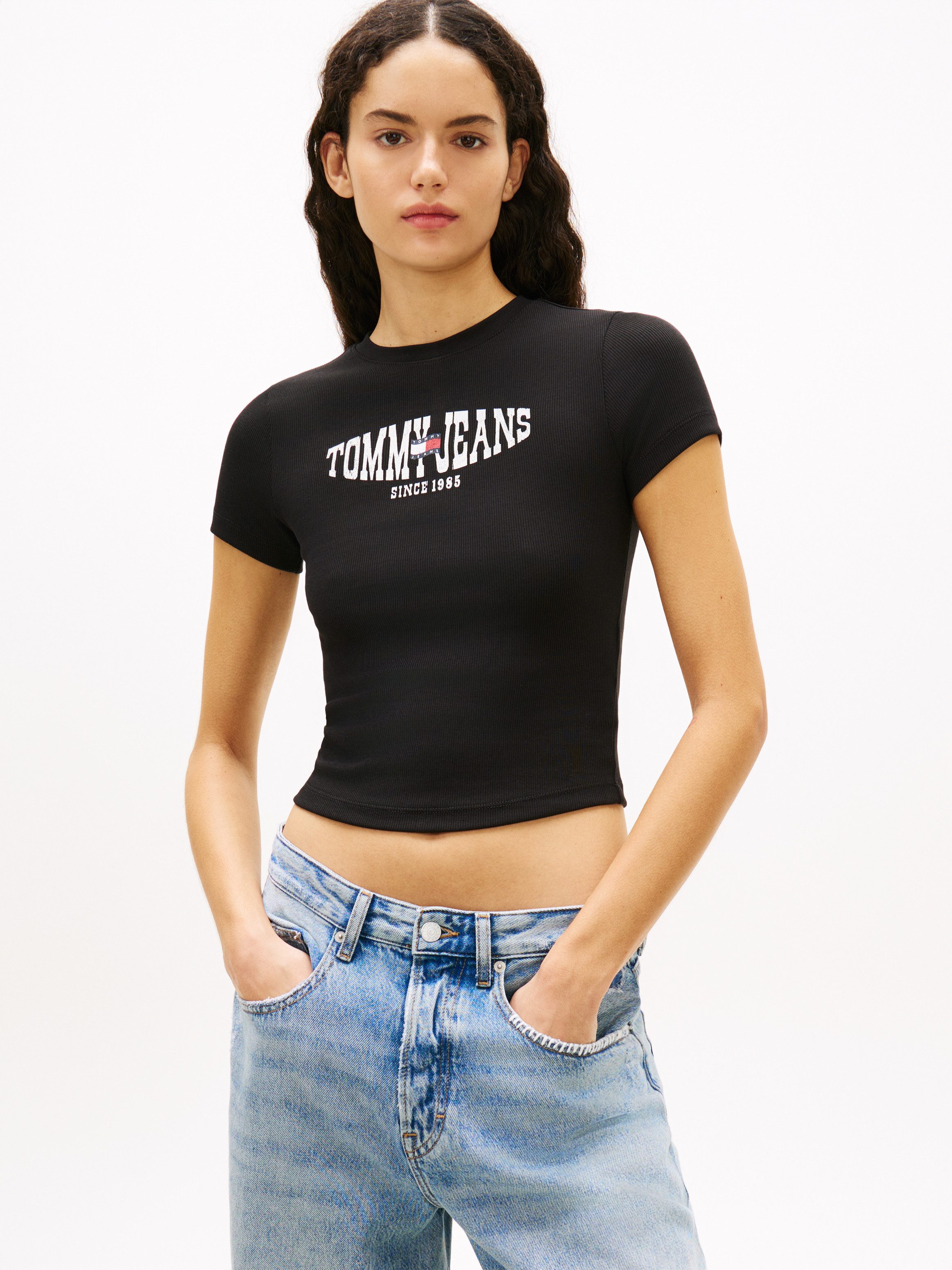 Tommy Jeans Kurzarmshirt TJW SLIM SHORT WAVY FLAG SS TEE mit Logoprint