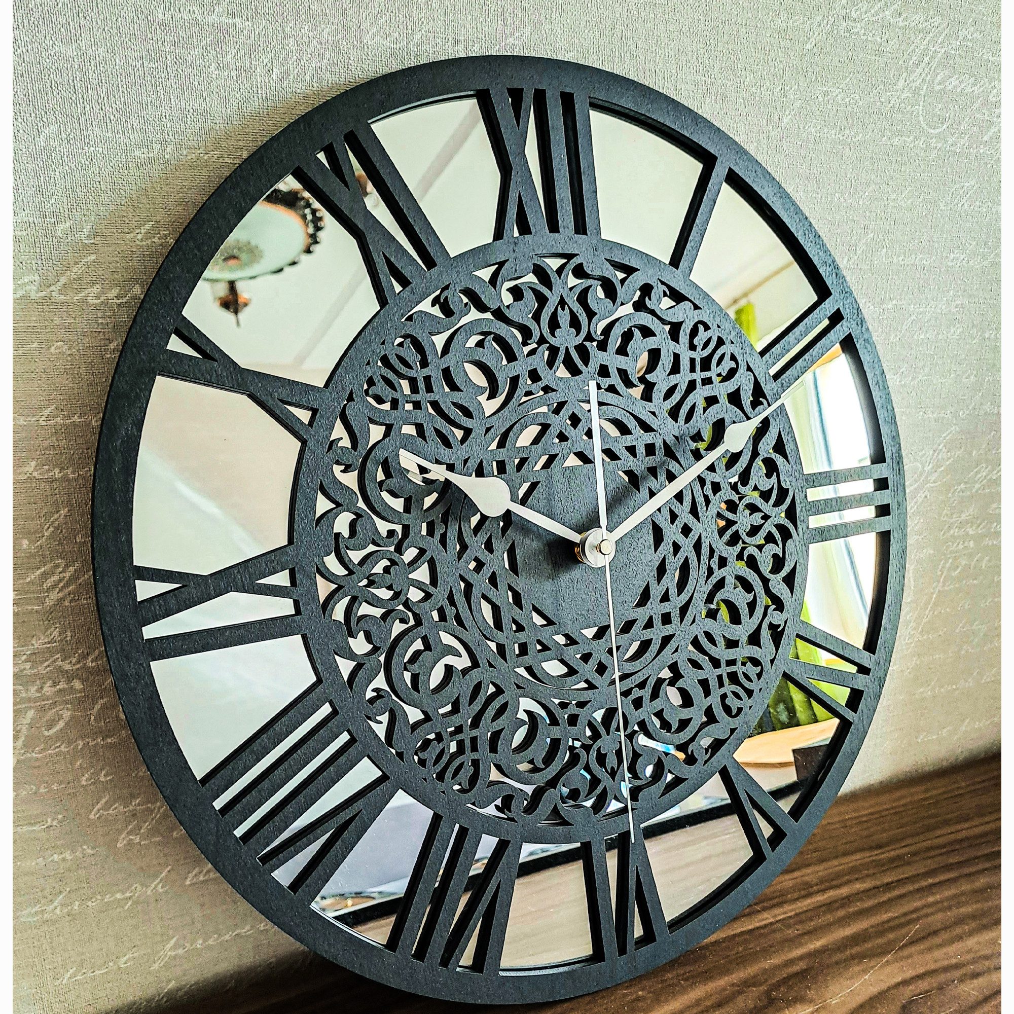 ORNAMENTI Wanduhr Marokkanisch, Arabisch, Orientalisch, Ornament, Holz, Schwarz (Handmade Wanduhr, fur Wohnzimmer, Schlafzimmer, 3 Grossen, ohne Ticken)