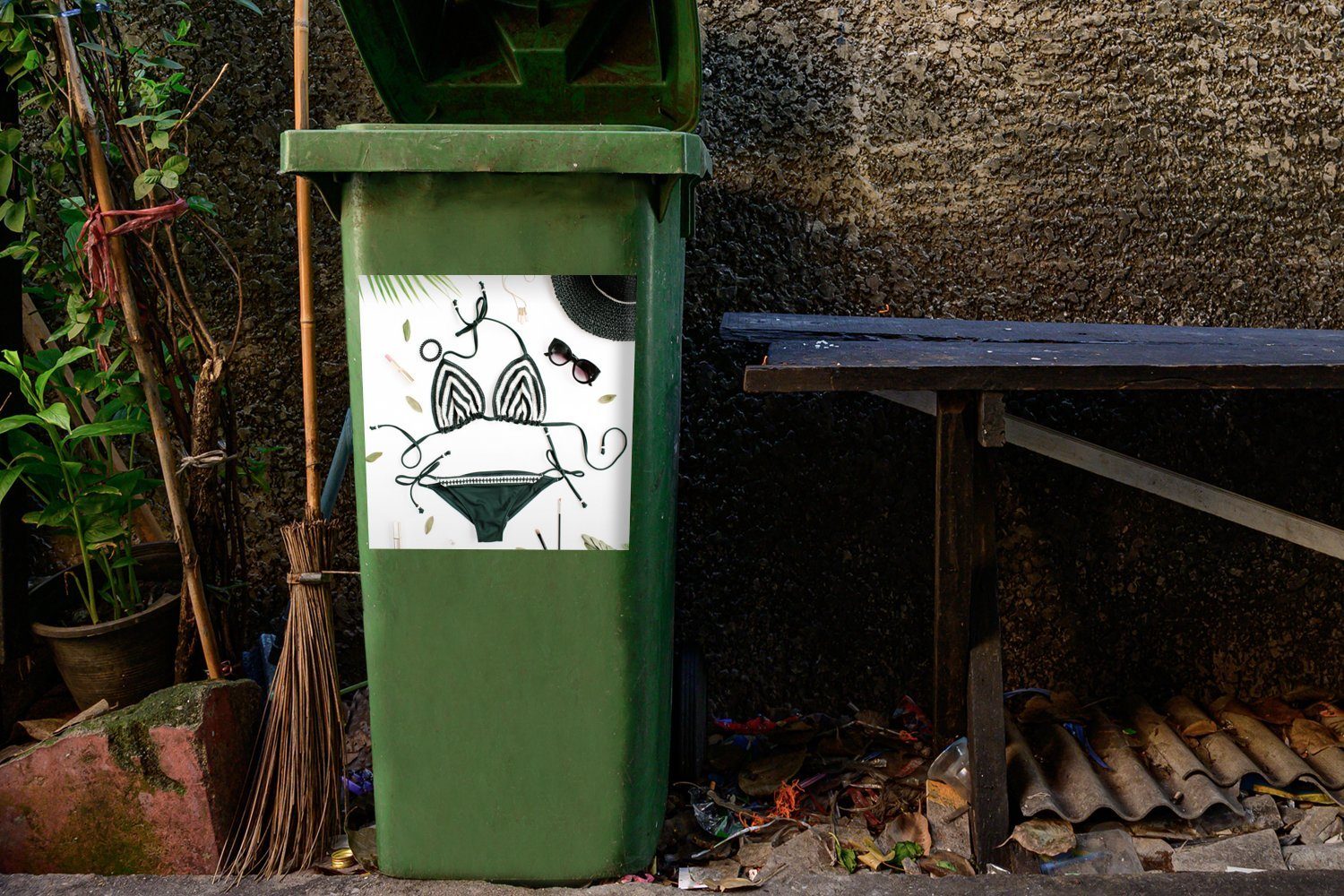 MuchoWow Wandsticker Bikini - Schwarz St), Sticker, (1 Mülleimer-aufkleber, - Mülltonne, Container, Abfalbehälter Weiß