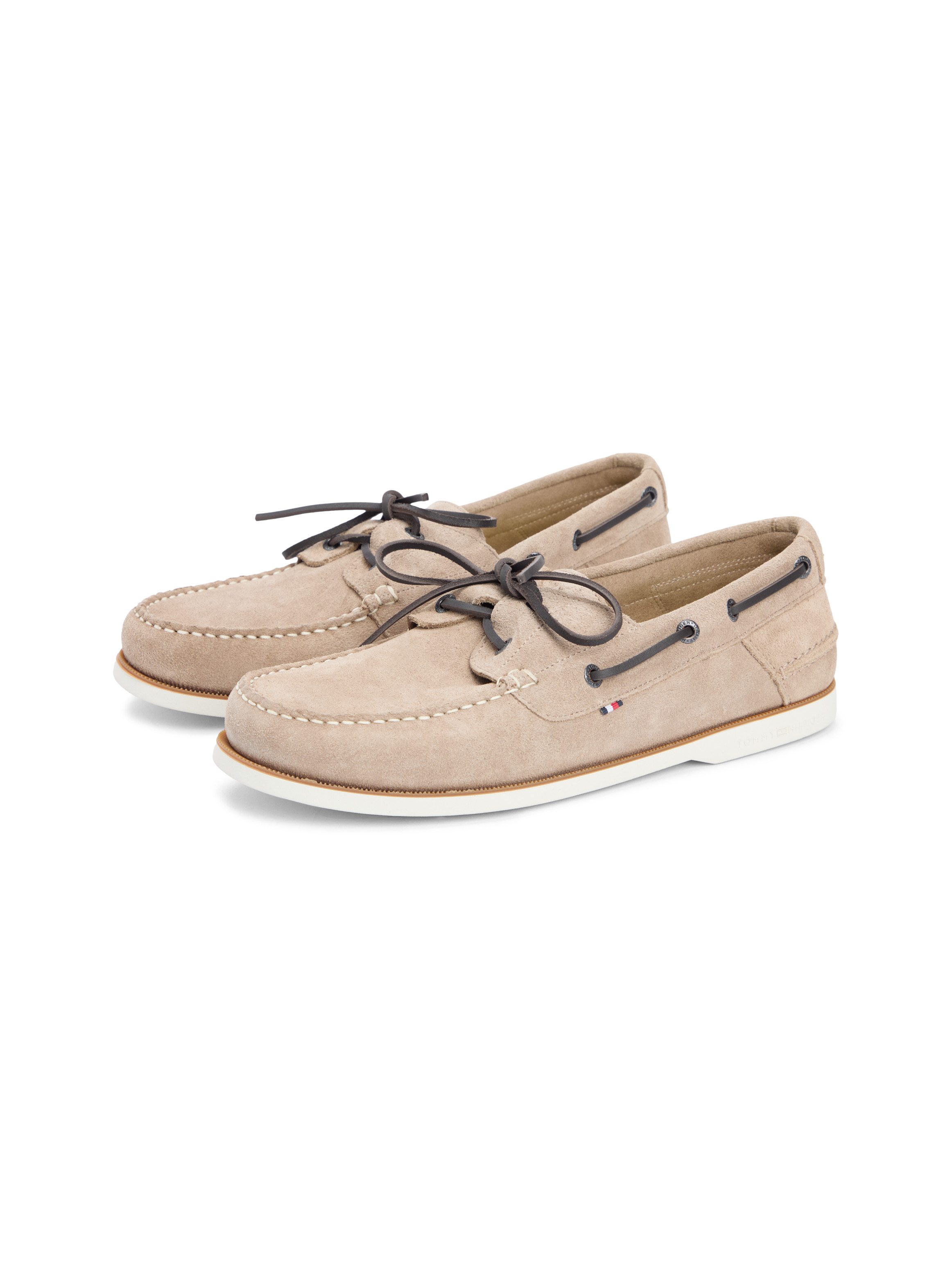 Tommy Hilfiger TH BOAT SHOE CORE SUEDE Bootsschuh Bootsschuh, Schnürer mit Ziernaht und Durchzügen
