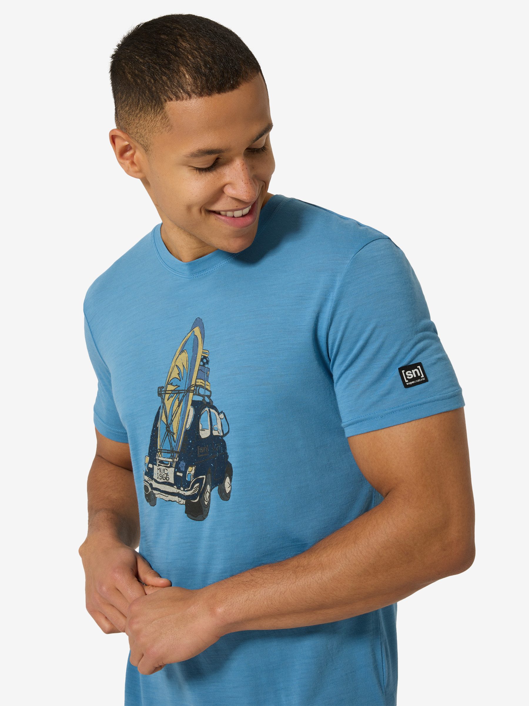 SUPER.NATURAL T-Shirt für Herren,Merino M CAR SURF TEE mit Sommer-Motiv, atmungsaktiv