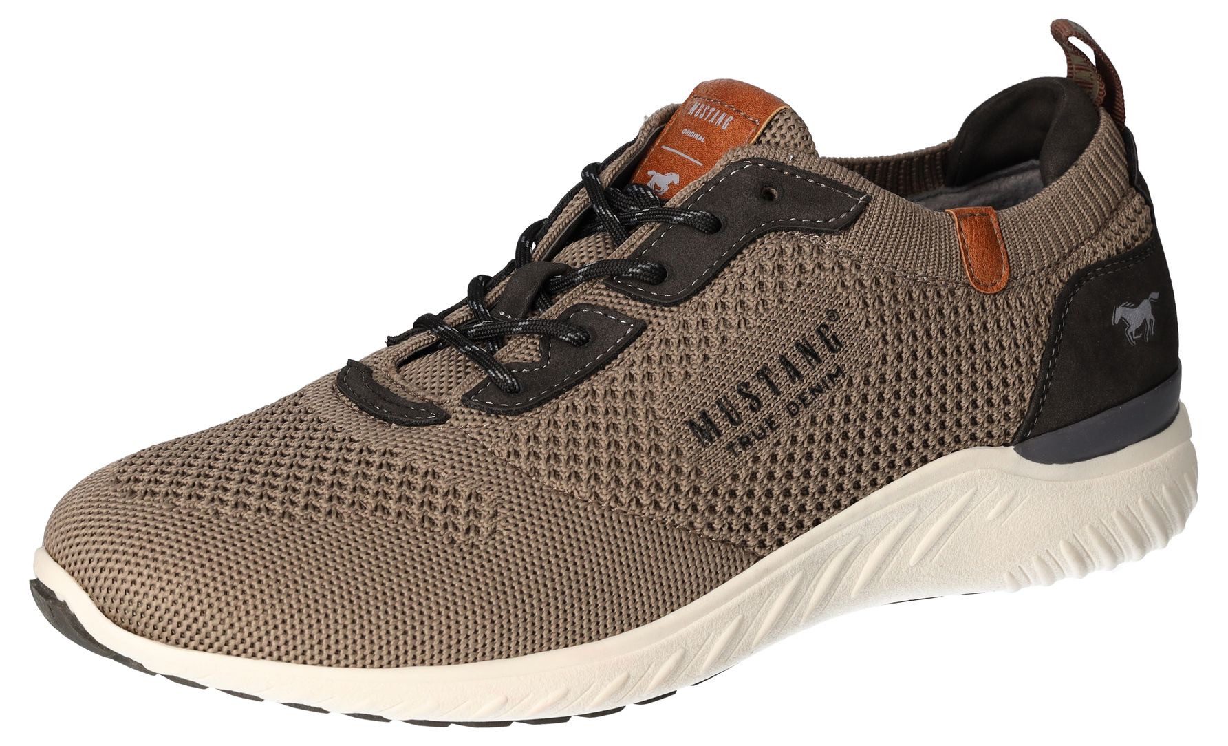 Mustang Shoes Slip-On Sneaker, Slipper, Freizeitschuh mit heller Laufsohle günstig online kaufen