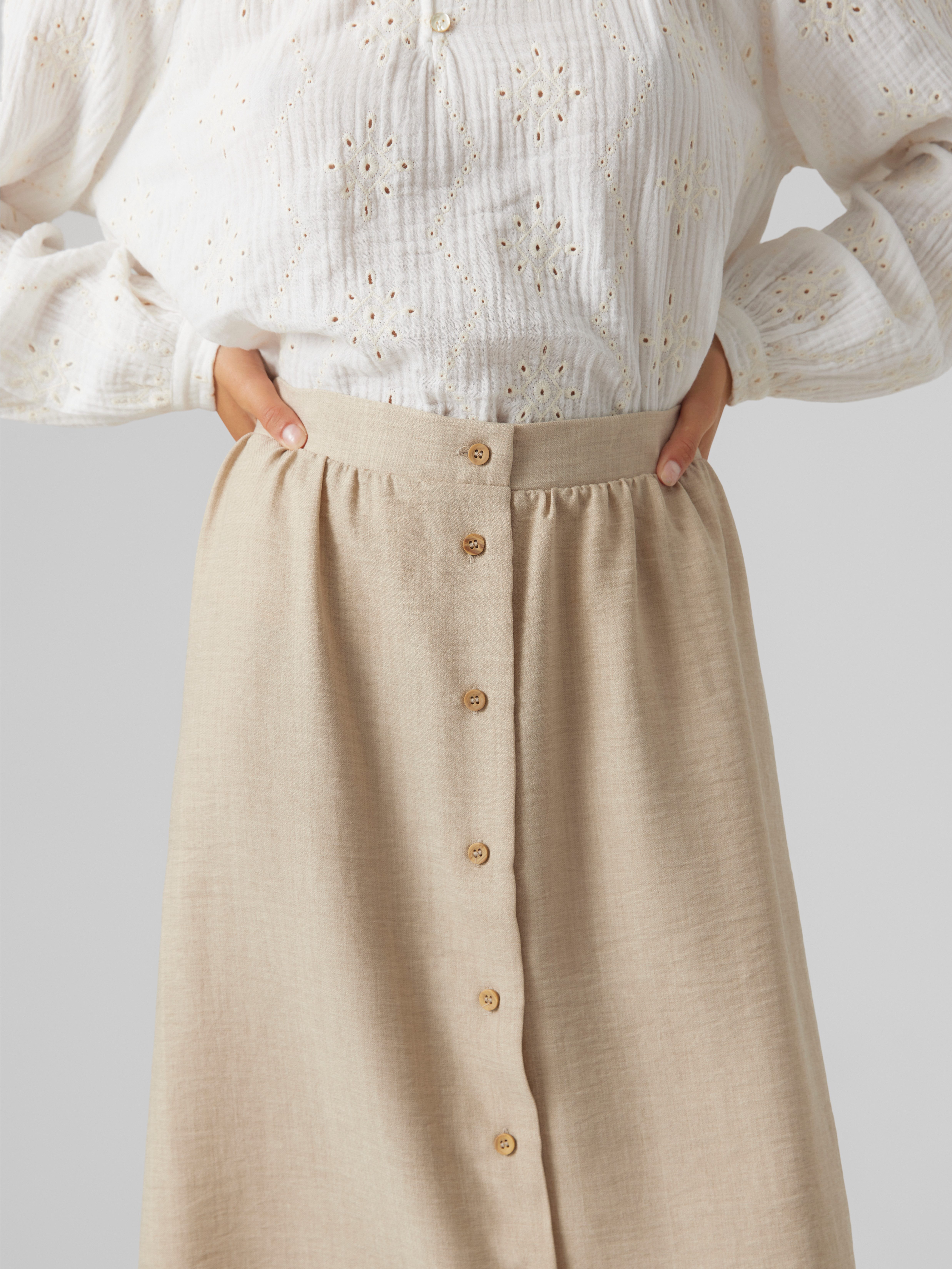 Vero Moda Maxirock VMMELANEY HW BUTTON CALF SKIRT WVN NOOS günstig online kaufen