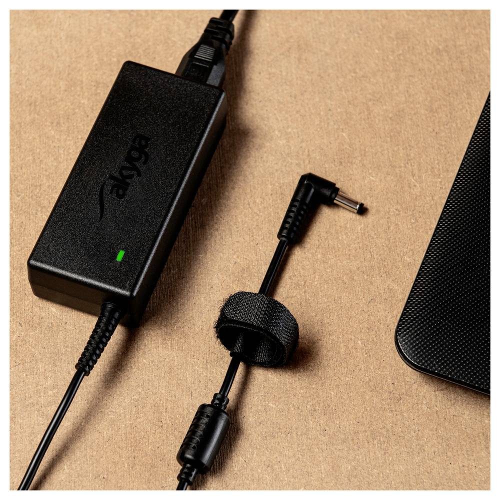 Akyga Power Supply 12V / 7.5A 90W 5.5 x 2.5 mm AK-ND-85 Notebook-Netzteil