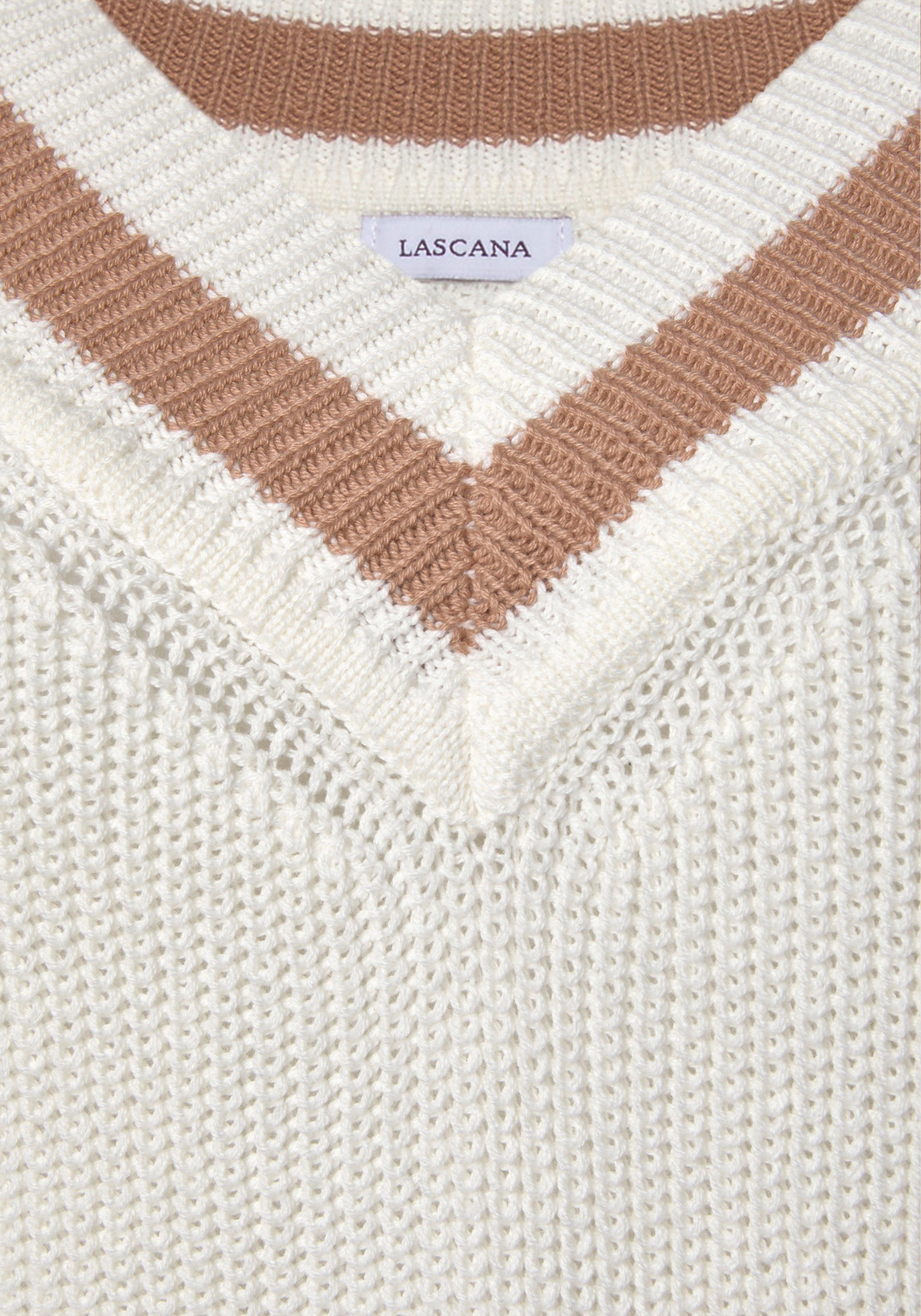 creme mit LASCANA Streifen-Details V-Ausschnitt-Pullover