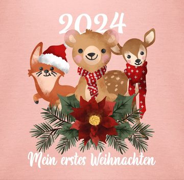 Shirtracer T-Shirt 2024 Mein erstes Weihnachten mit süßen Tieren - weiß Weihnachten Kleidung Baby