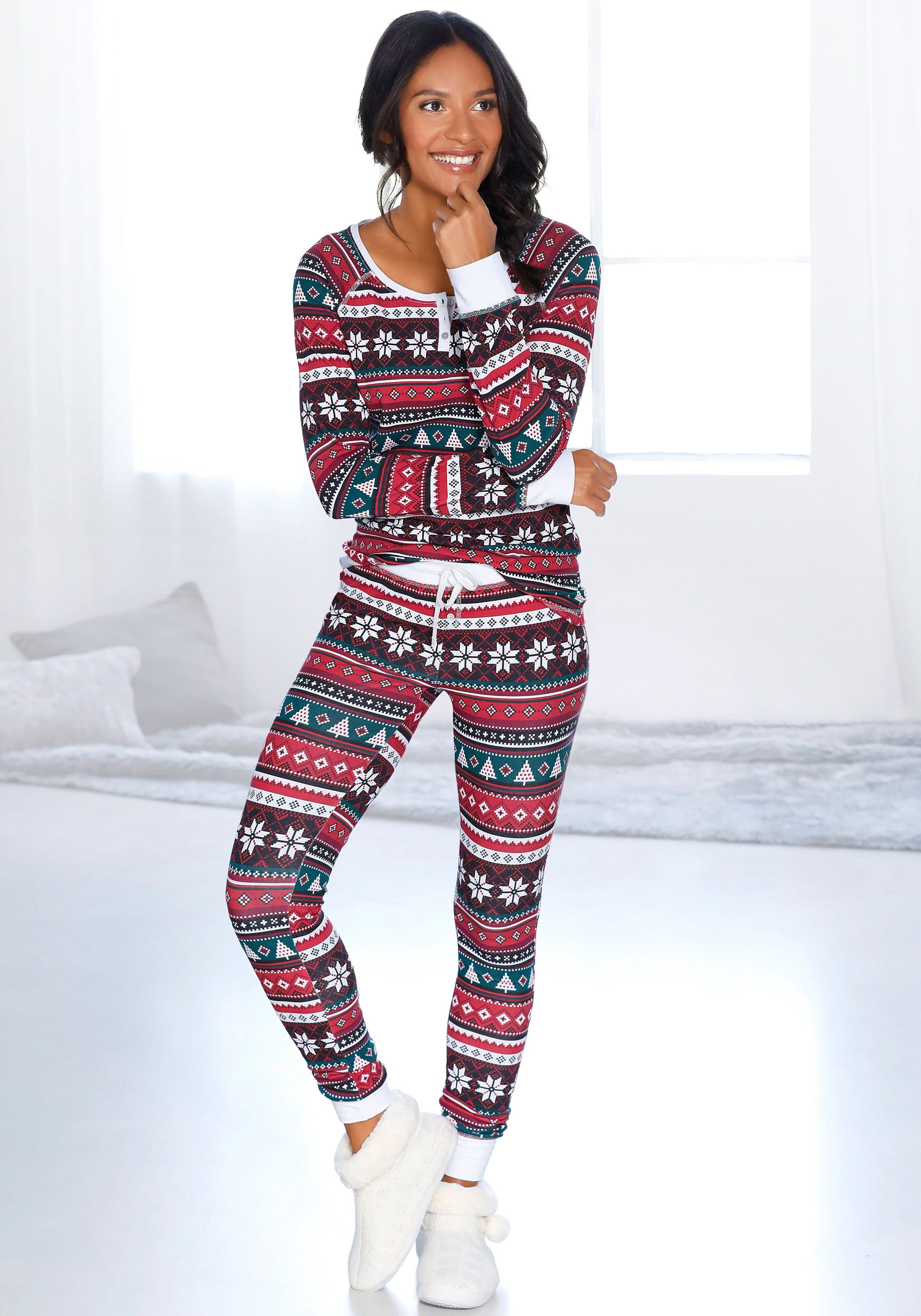 LASCANA Pyjama (2 tlg) mit weihnachtlichem Muster günstig online kaufen