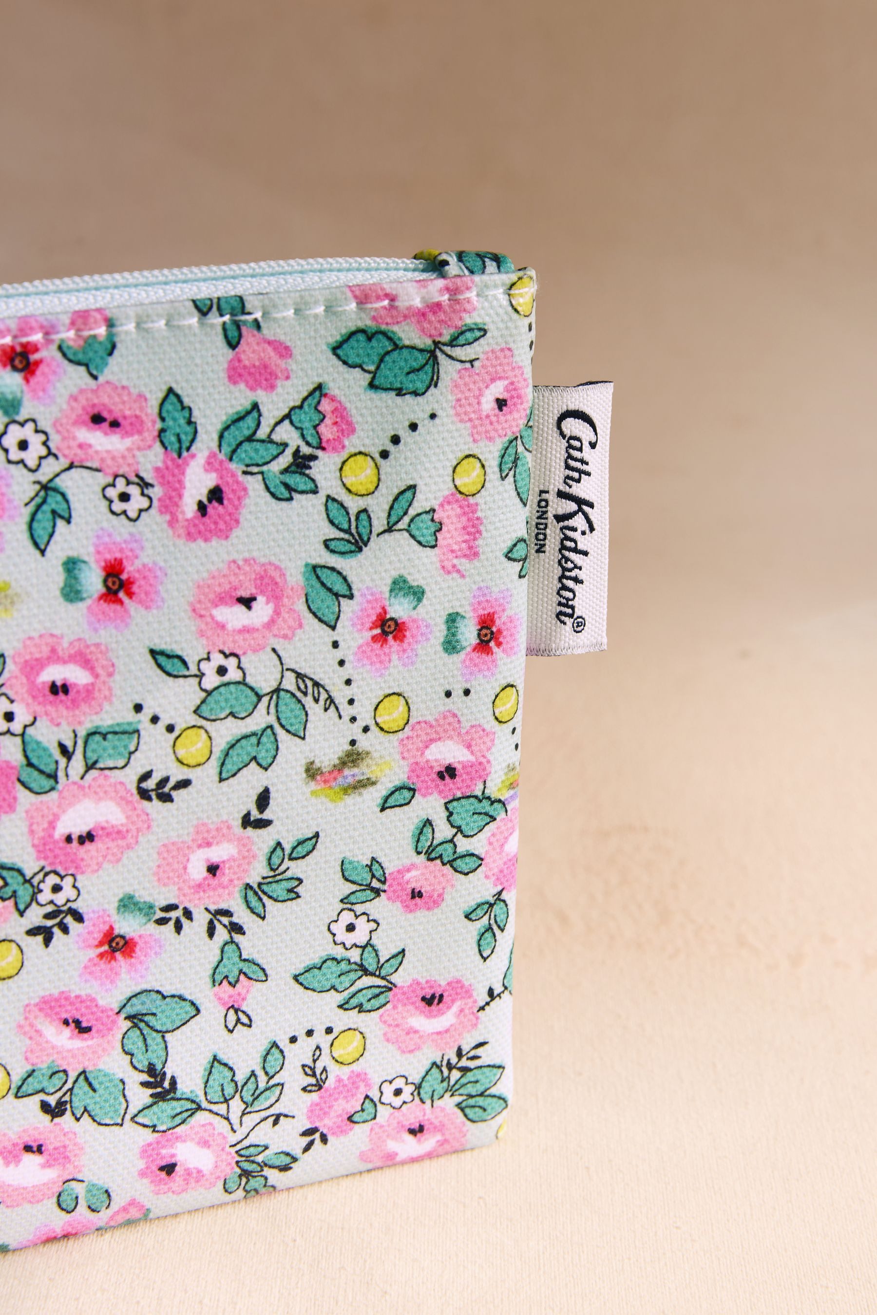 Cath Kidston Geldbörse Cath Kidston Portemonnaie mit Reißverschluss (1-tlg)
