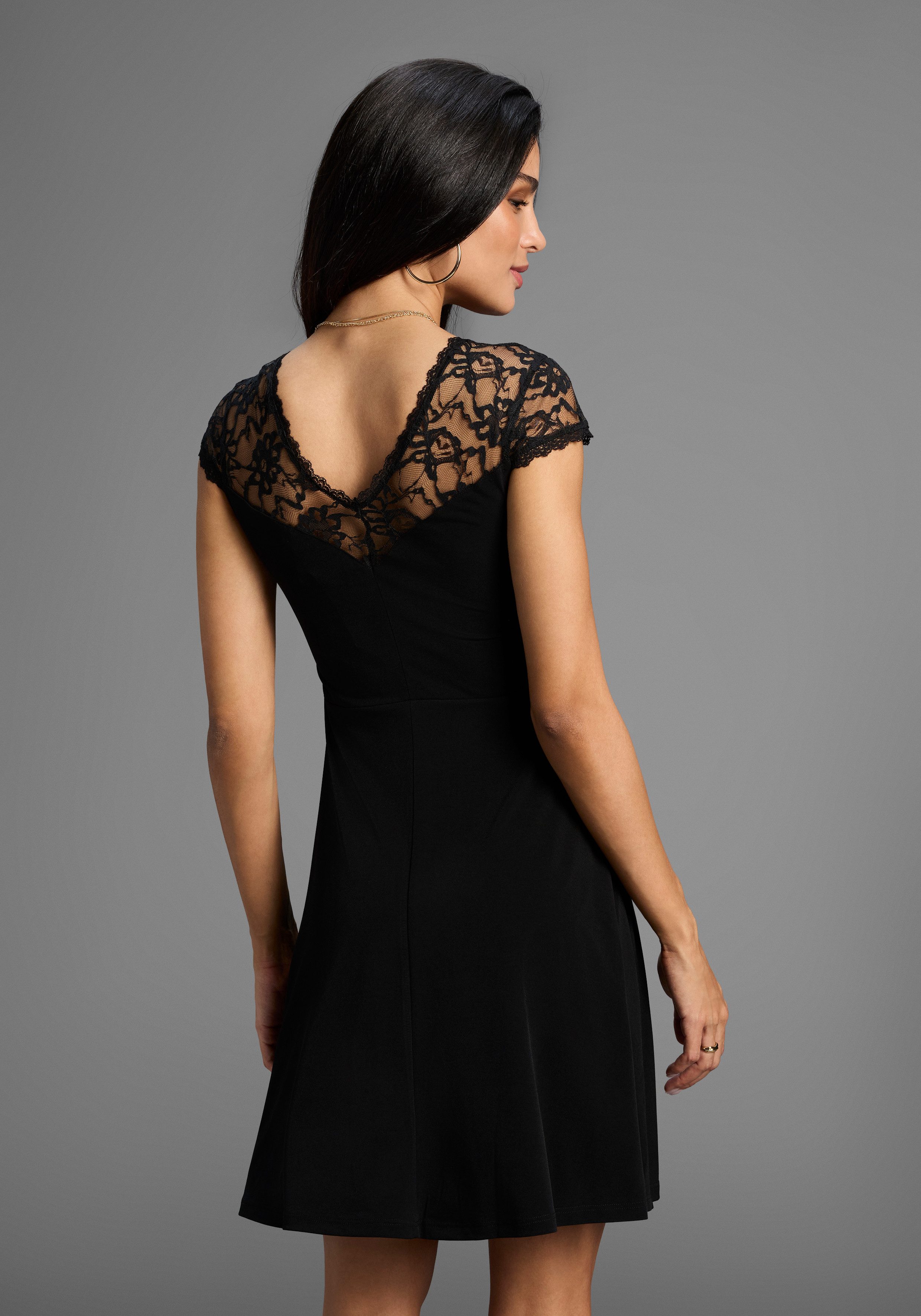 Melrose Sommerkleid für festliche Anlässe, kurzes Kleid, romantischer Stil, günstig online kaufen