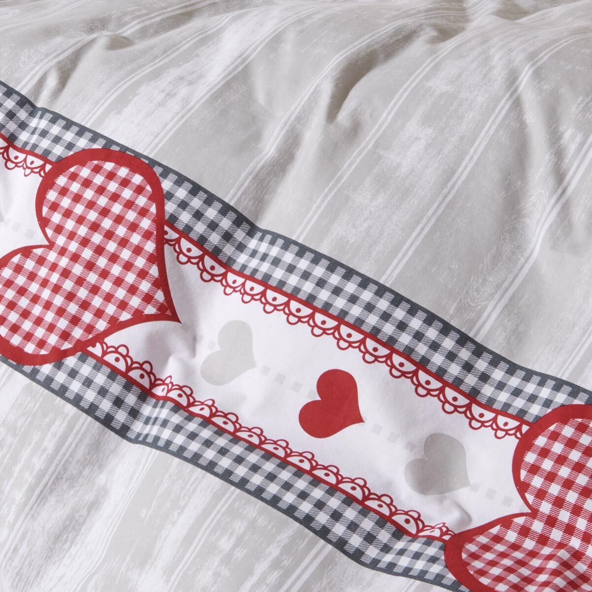 TRAUMSCHLAF Bettwäsche Herzen, Flanell, 2 teilig, hochwertige Flanell Qualität, kuschelig weich