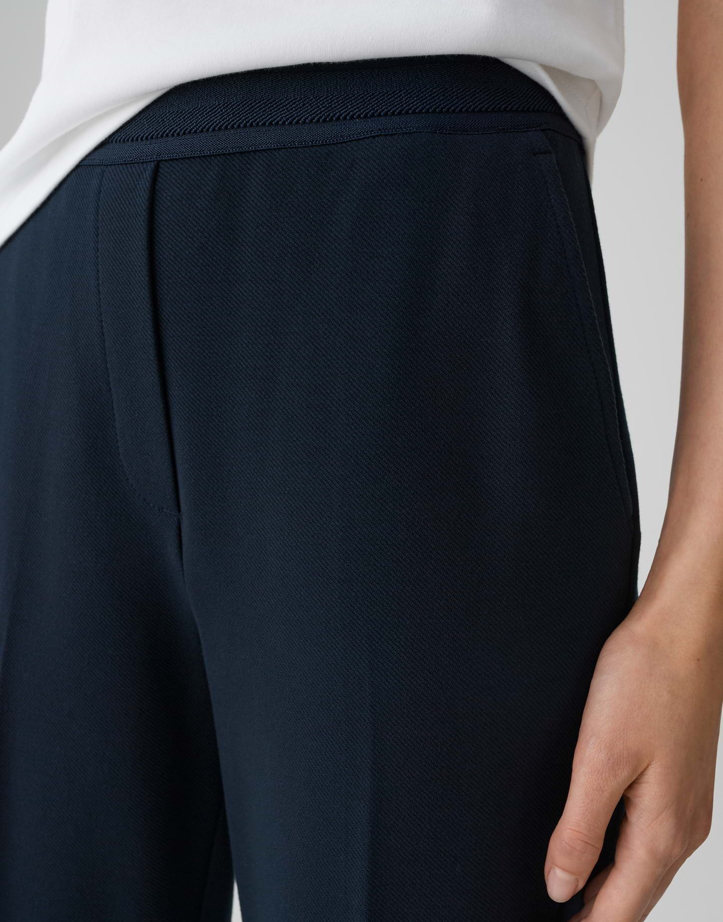 OPUS PANTS Stoffhose MACIE BROOK aus Jersey Twill Eleganter Fall mit Bügelfalten – Bild 4 von 5