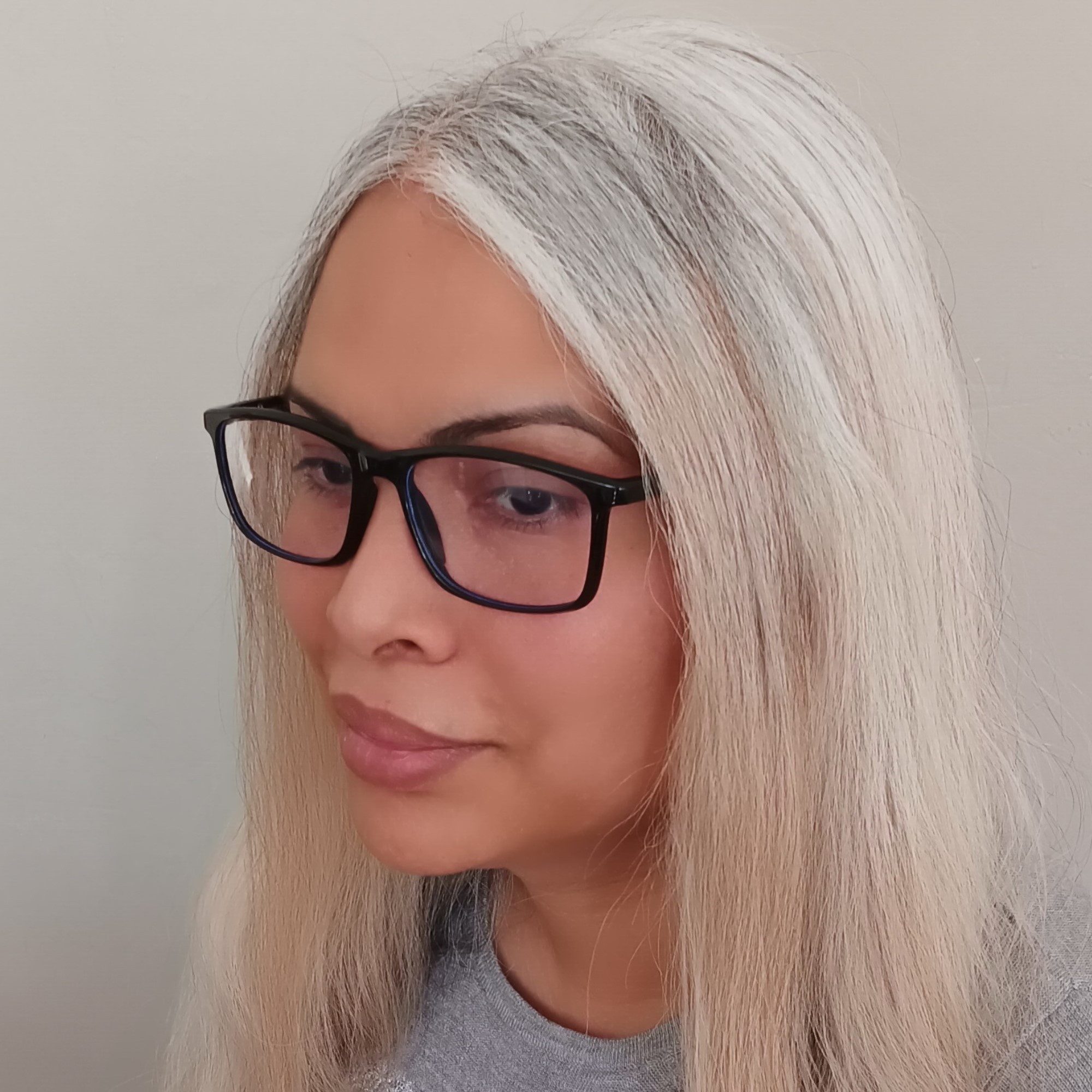 LUXXADA Sonnenbrille (PC Brille Damen Computerbrille Herren Blaulicht Filter Leichtgewicht, Rechteckige Anti Blue Light Brille mit Brillenbeutel) Anti Blue Light Brille Leichtes Kunststoff Gestell mit Federgelenke