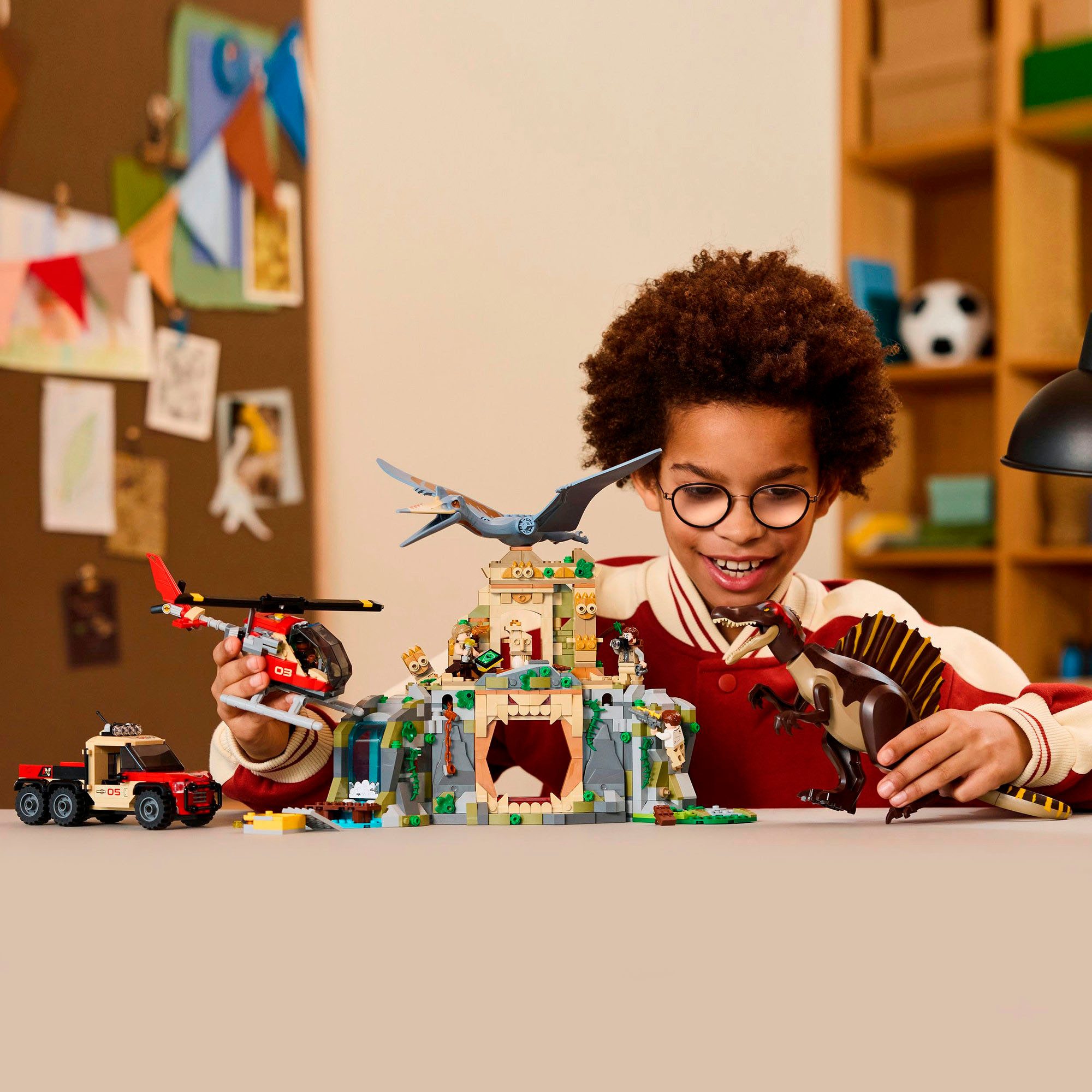 LEGO® Spinosaurier & Quetzalcoatlus: Hubschrauber-Einsatz (76976) günstig online kaufen