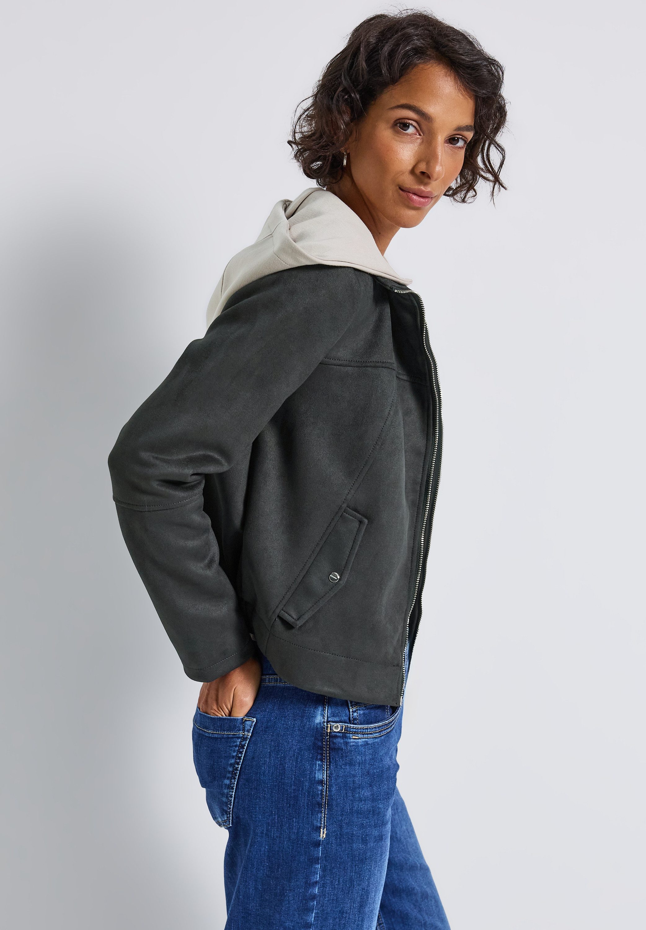 STREET ONE Blouson Kurze Jacke mit Stehkragen und abnehmbarer Kapuze günstig online kaufen