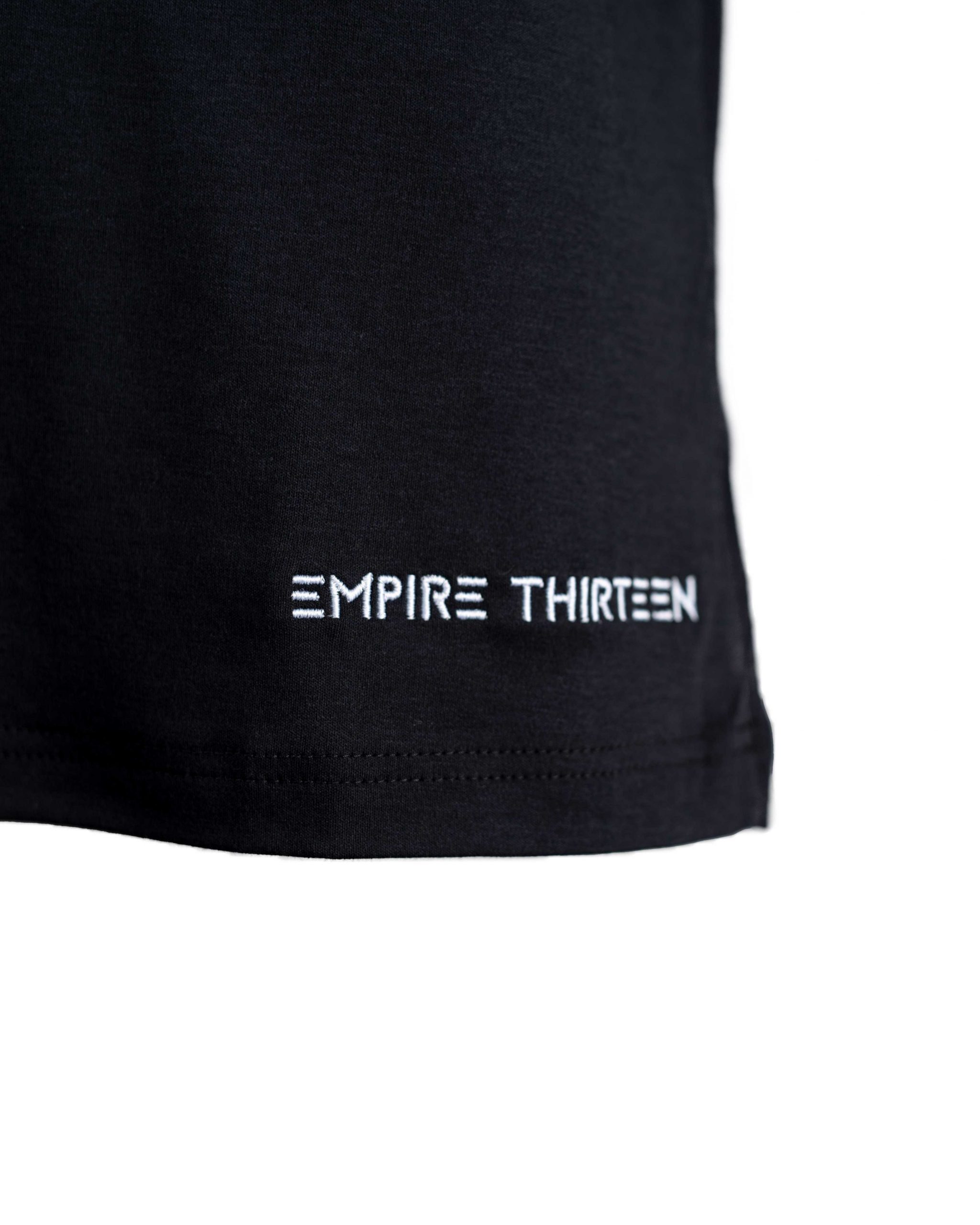 V-Ausschnitt Logostickerei, LADIES "EMPIRE-THIRTEEN" V-NECK T-Shirt EMPIRE-THIRTEEN SHIRT Schwarz