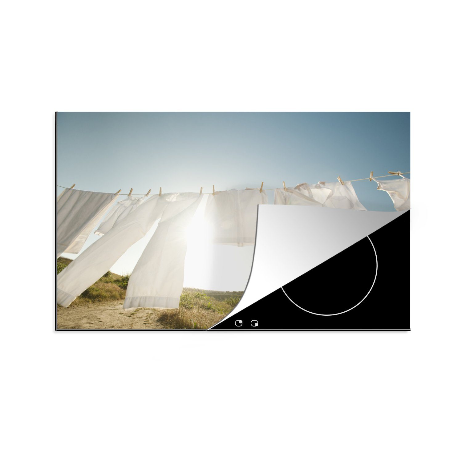 MuchoWow Herdblende-/Abdeckplatte Weiße Wäsche auf einer Wäscheleine in der Sonne, Vinyl, (1 tlg), 81x52 cm, Induktionskochfeld Schutz für die küche, Ceranfeldabdeckung