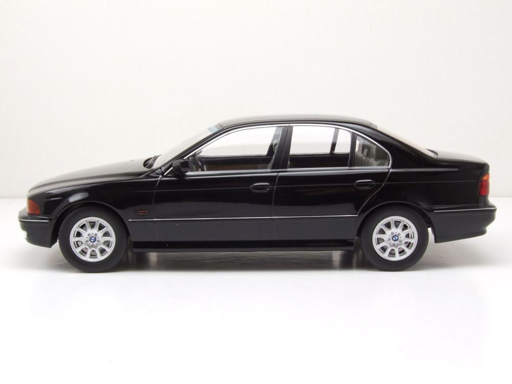 KK Scale Modellauto BMW 528i E39 1995 schwarz, Maßstab 1:18