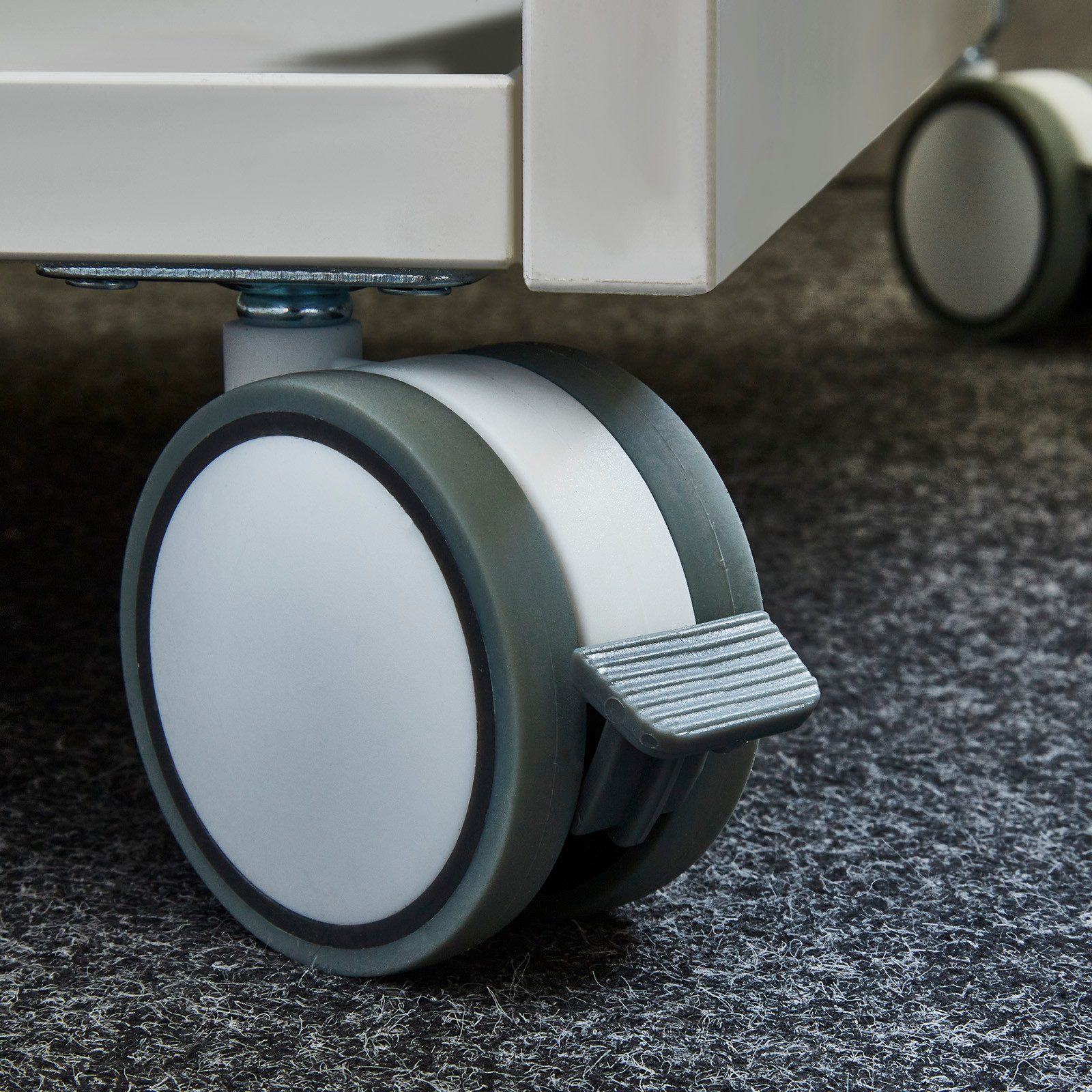 SO-TECH® Möbelrolle Hamm Ø 63 mm, Höhe 74,5 mm, Anschraubplatte 47 x 47 mm, belastbar bis 35 kg je Rolle, mit Bremse, weiß/grau, 1 x