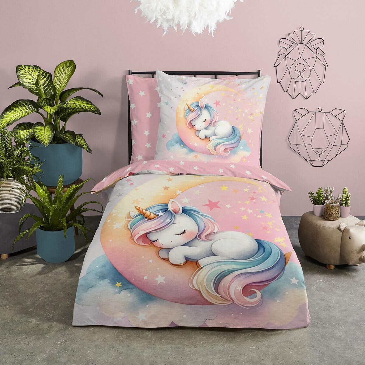 TRAUMSCHLAF Bettwäsche Einhorn und Mond, Renforce, 2 teilig, fantasievolles Design aus 100% Baumwolle