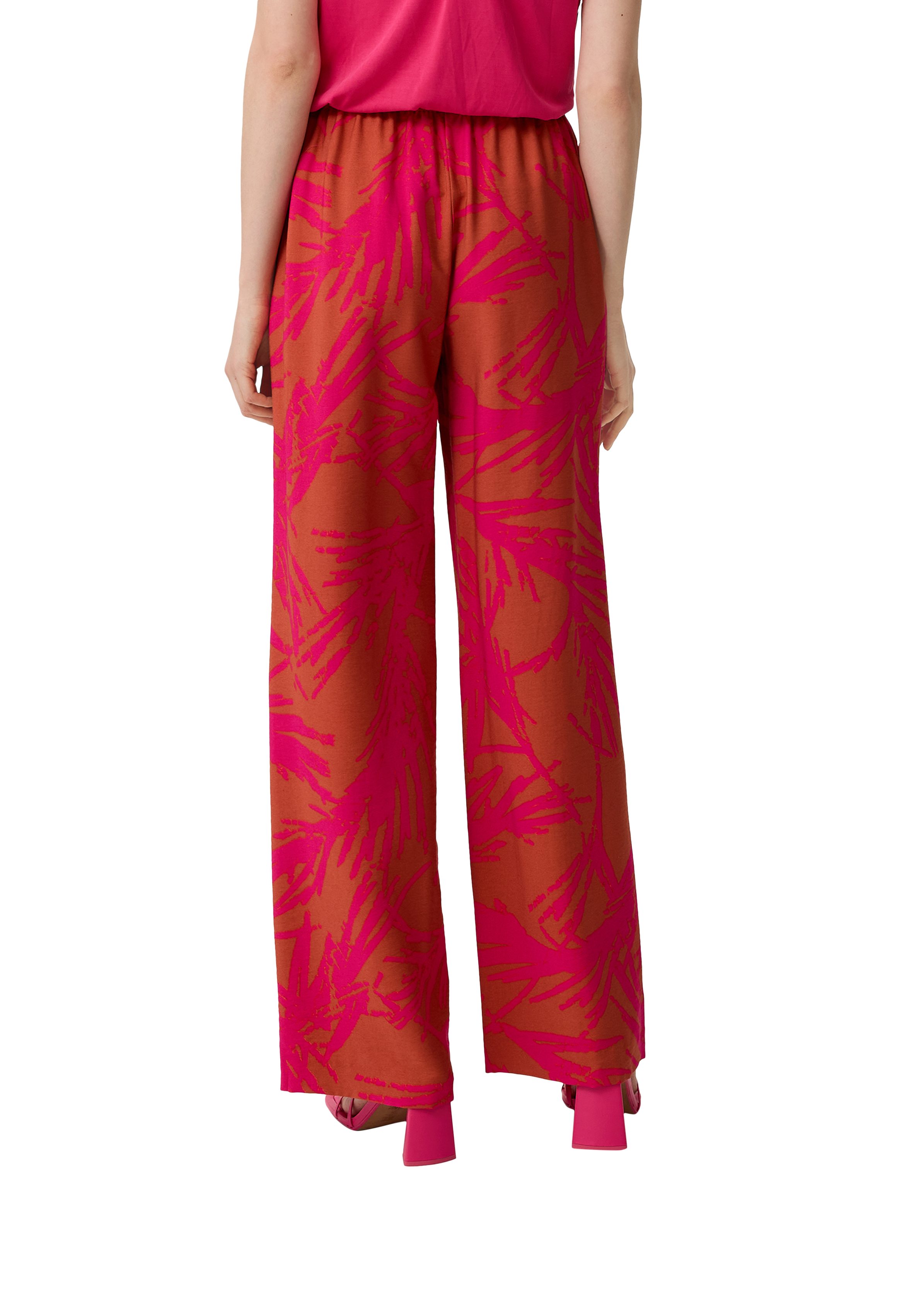 Relaxed: Comma Hose mit All-over-Print Stoffhose pink